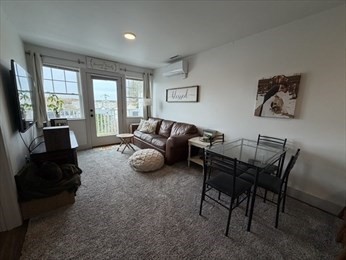 5 W. Dane St # 7 Property Photo 3