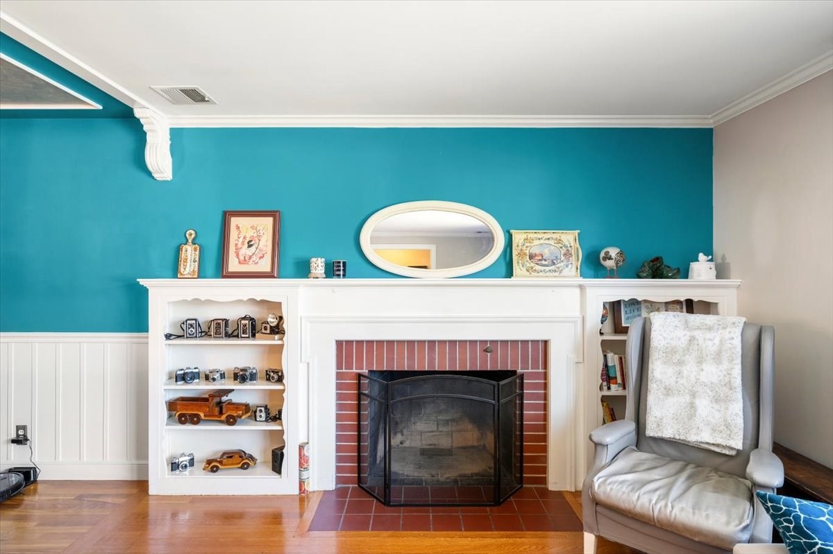 147 Howe Street Property Photo 6