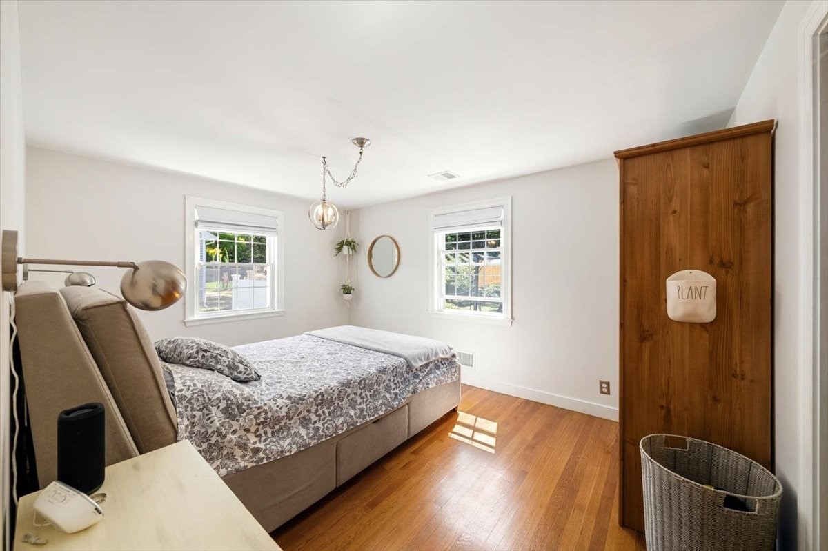 147 Howe Street Property Photo 15