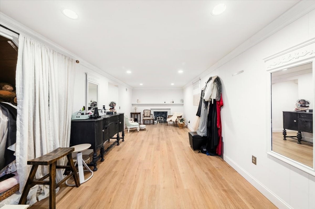 147 Howe Street Property Photo 20