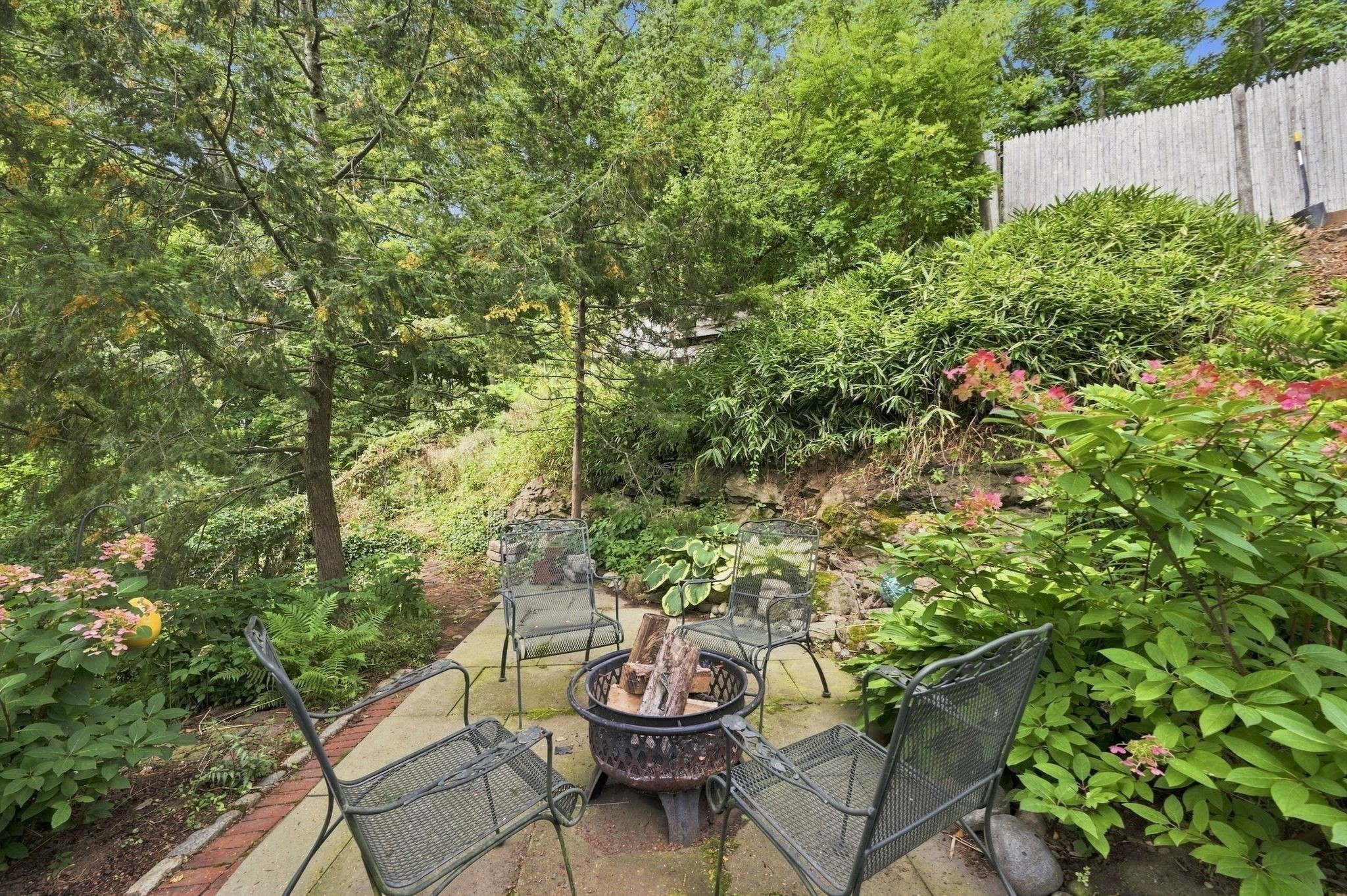 13 Phillips St Property Photo 35