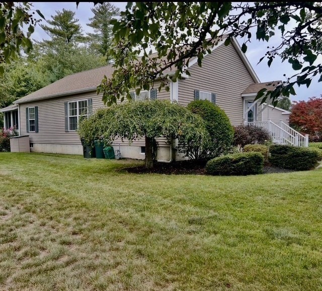 21 Hemlock Dr # 21 Property Photo 3