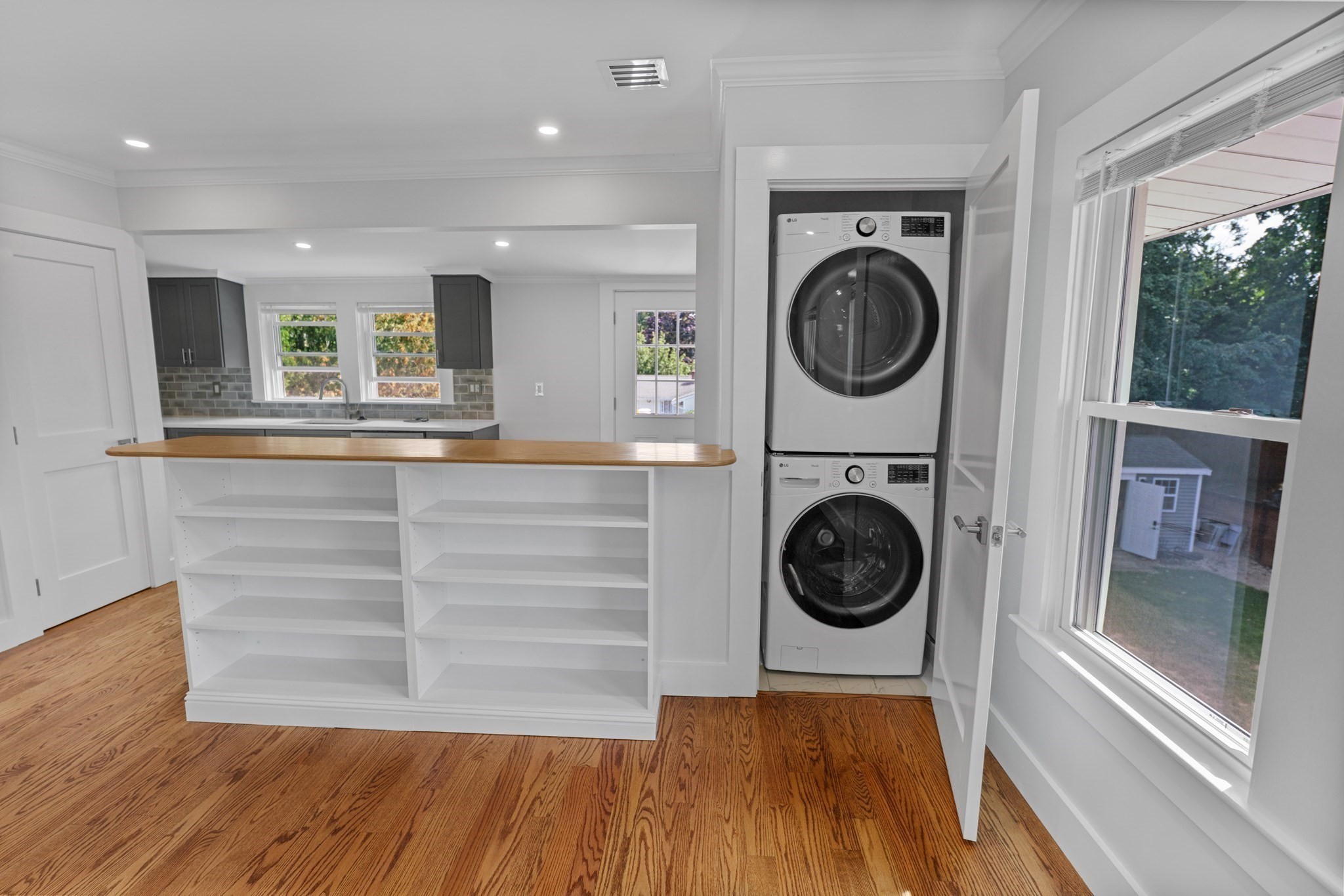 8 Appleton # 2 Property Photo 14