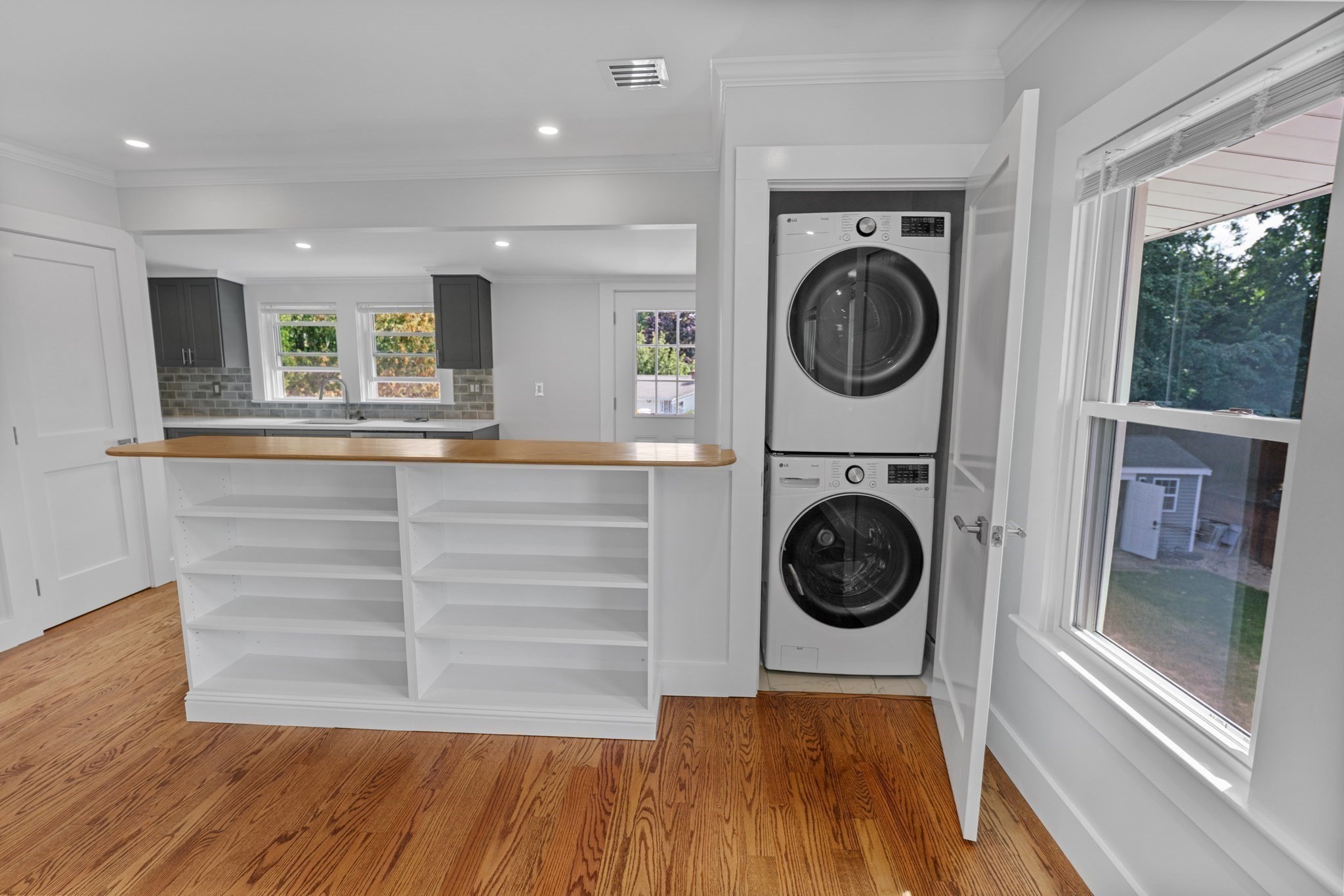 8 Appleton # 2 Property Photo 17
