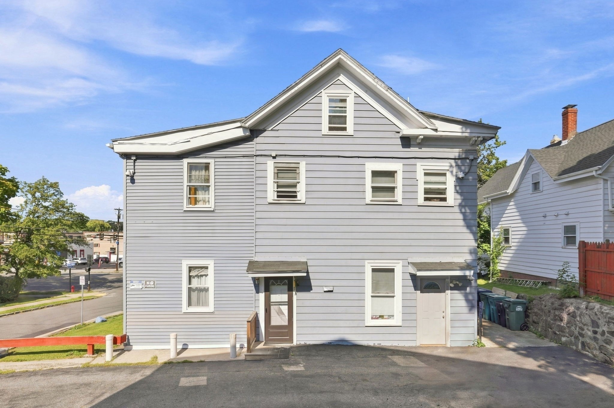 427 Broadway Property Photo 2