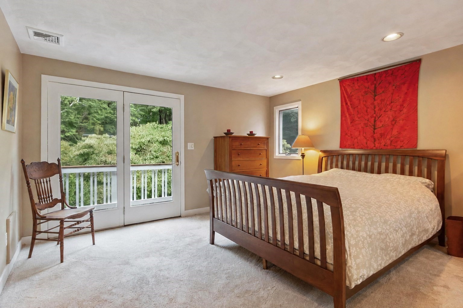 2 Sutton Pl Property Photo 22