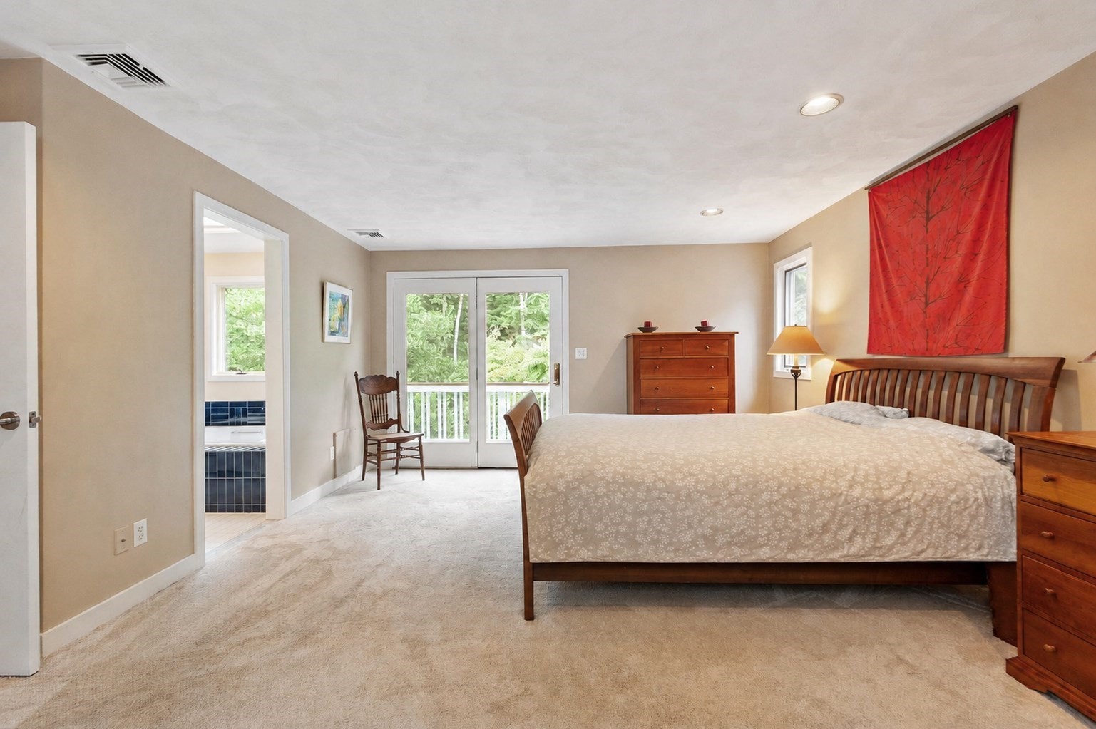 2 Sutton Pl Property Photo 23