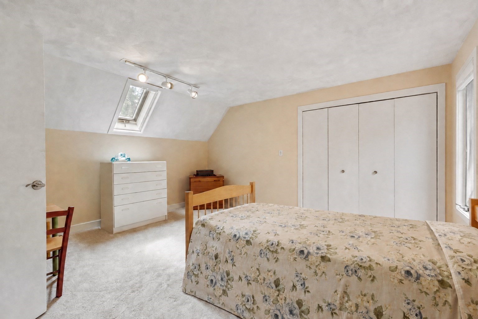 2 Sutton Pl Property Photo 28