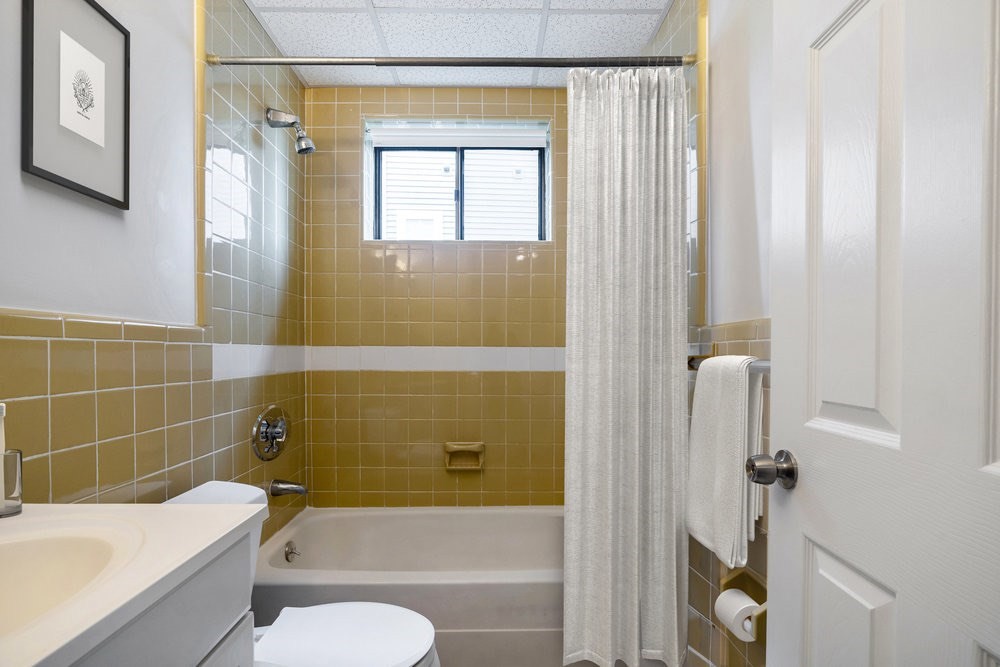 33 Middle Street # 23 Property Photo 5