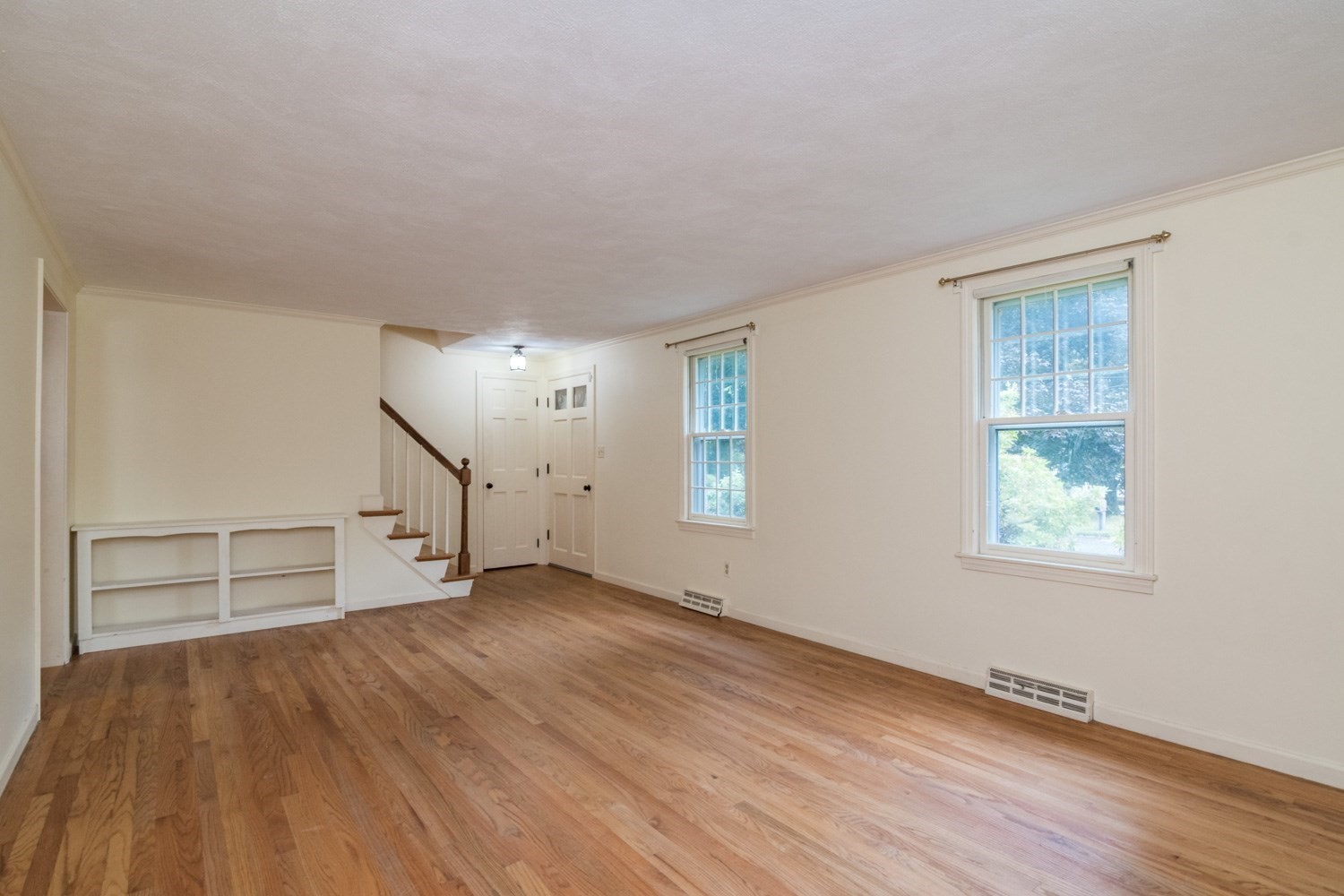78 Melwood Ave Property Photo 2