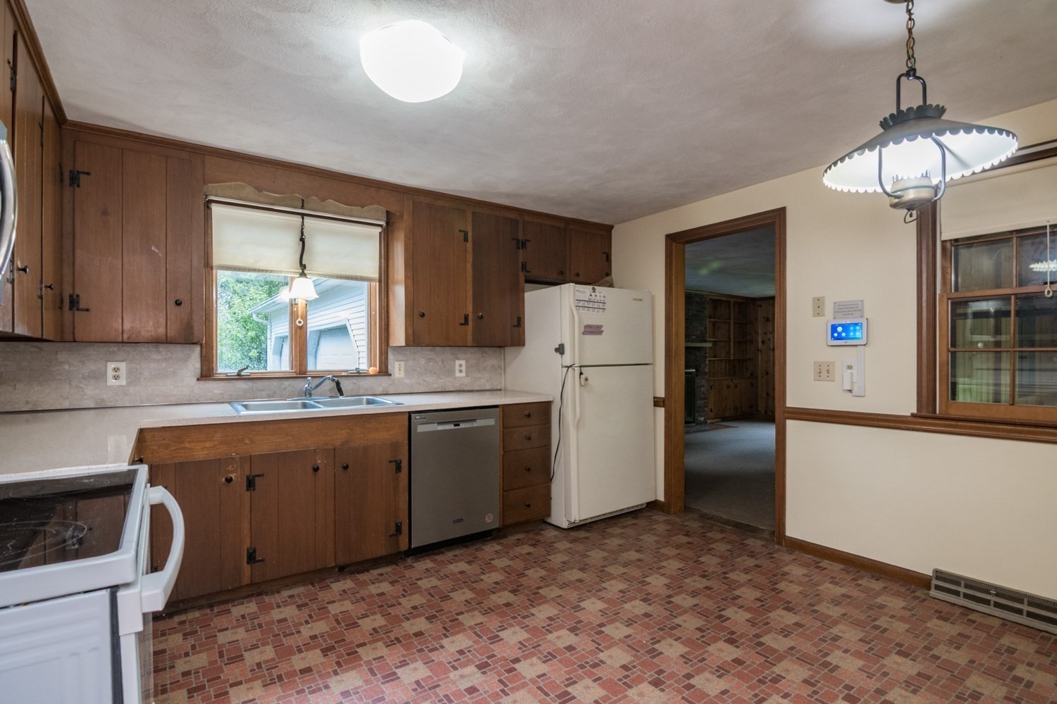 78 Melwood Ave Property Photo 6