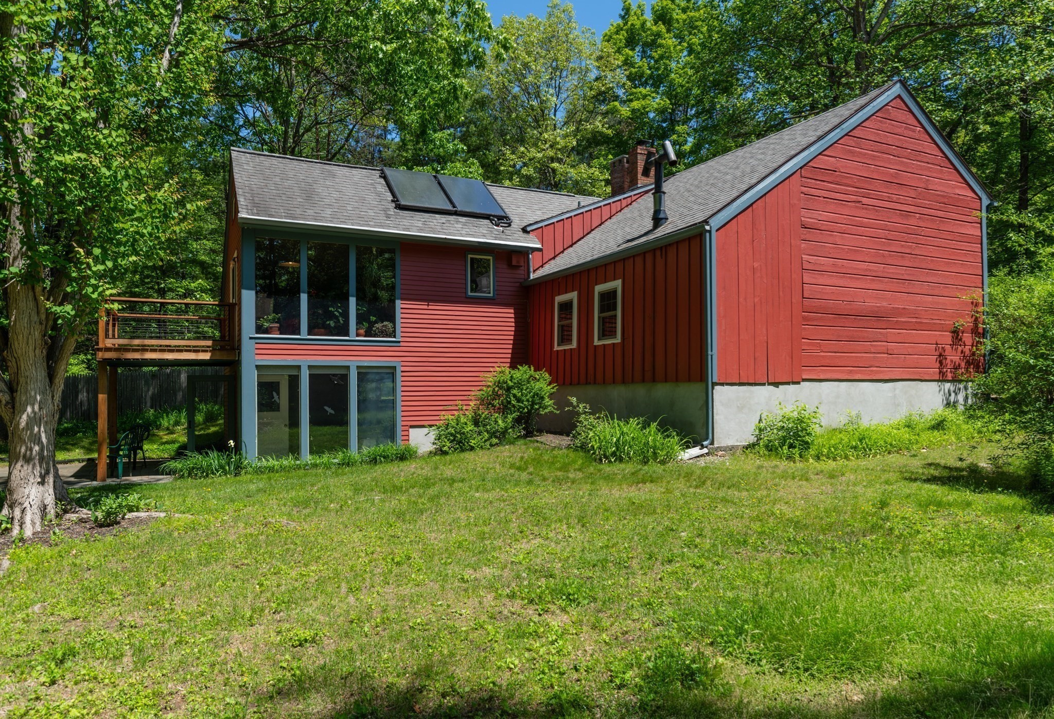 266 Turners Falls Rd Property Photo 3