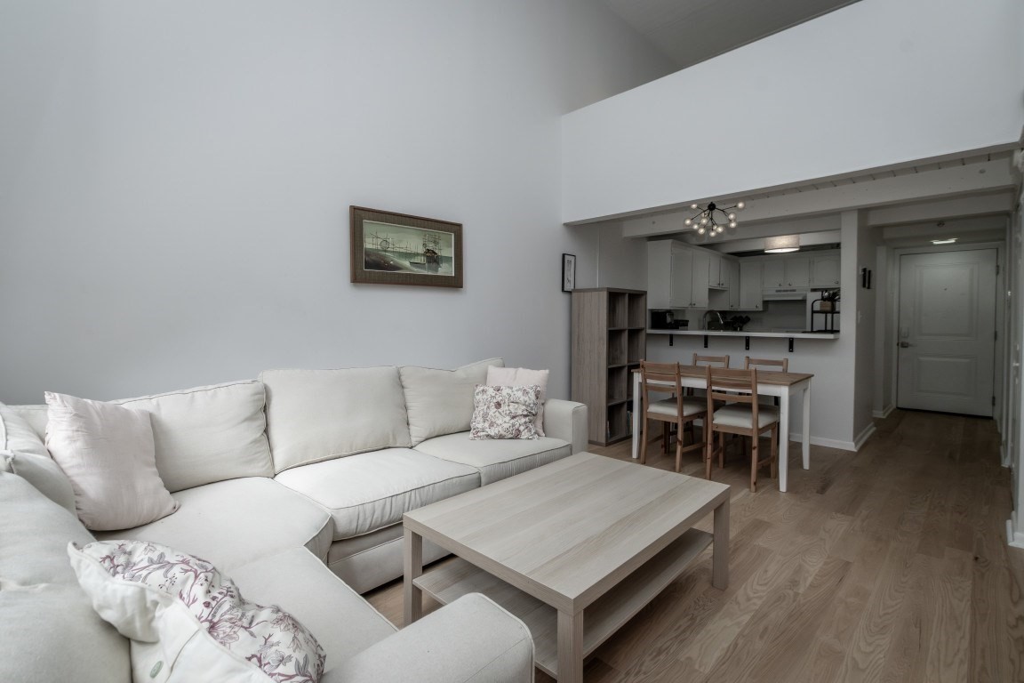 993 Massachusetts Ave # 206 Property Photo 6
