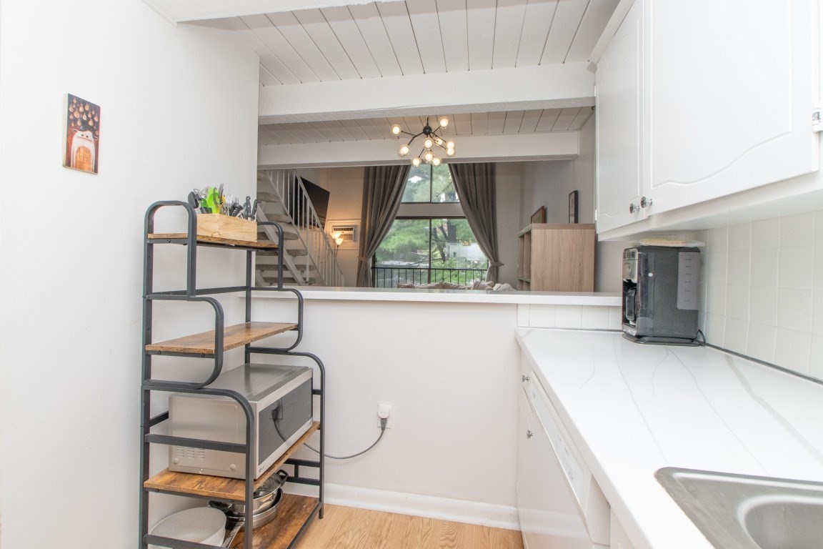 993 Massachusetts Ave # 206 Property Photo 14
