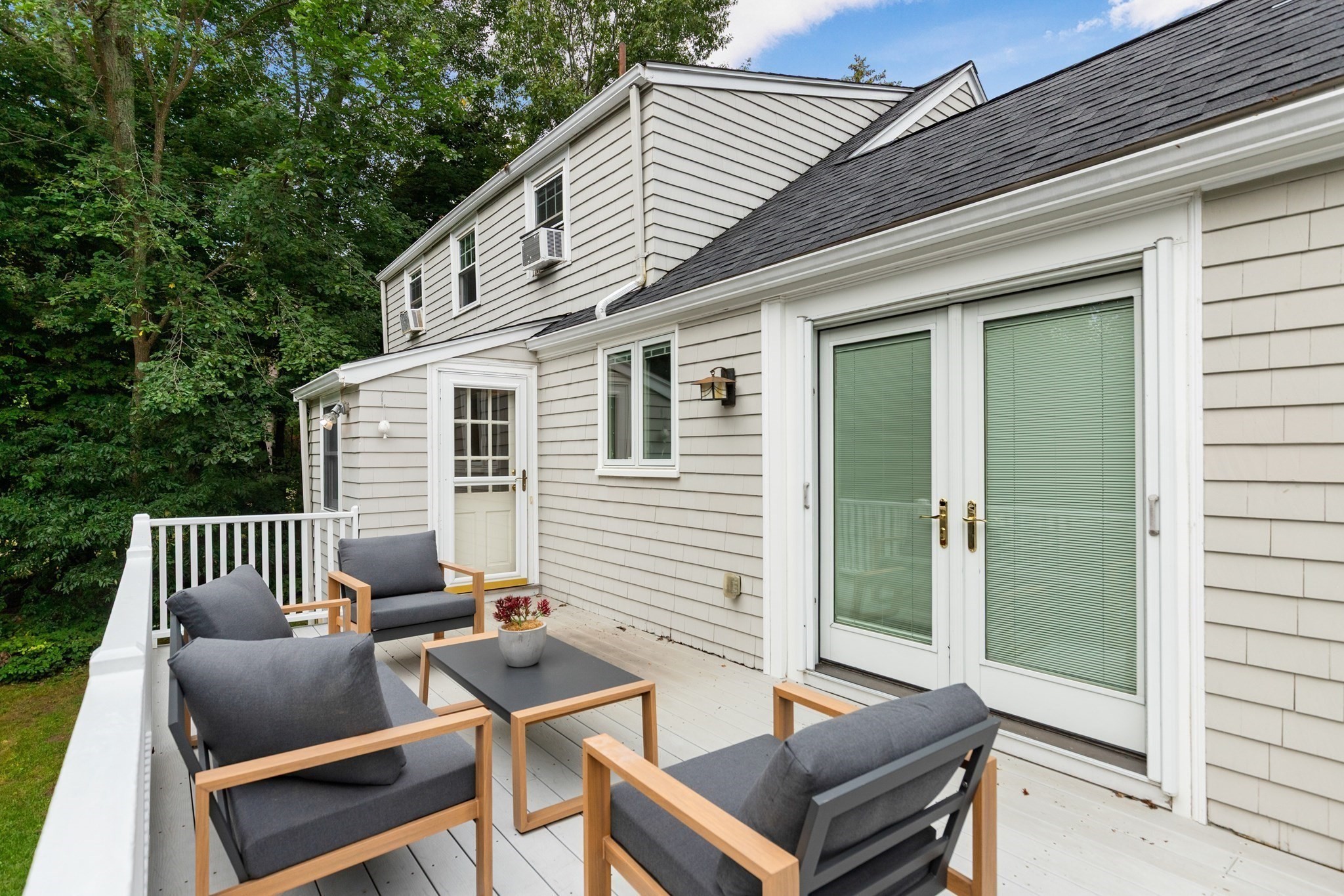 11 Stratham Rd Property Photo 28