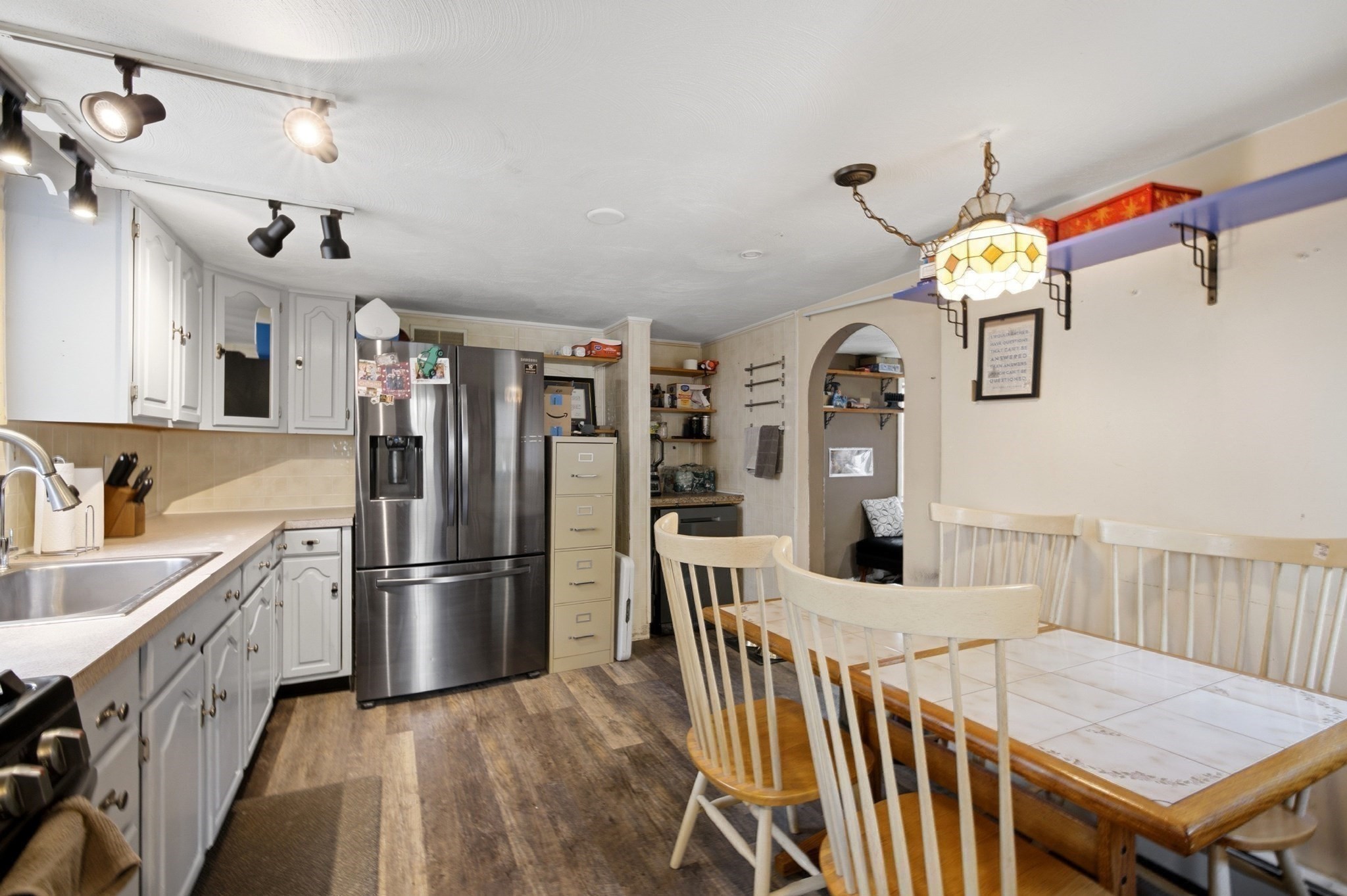 18 Melvin Ave Property Photo 18