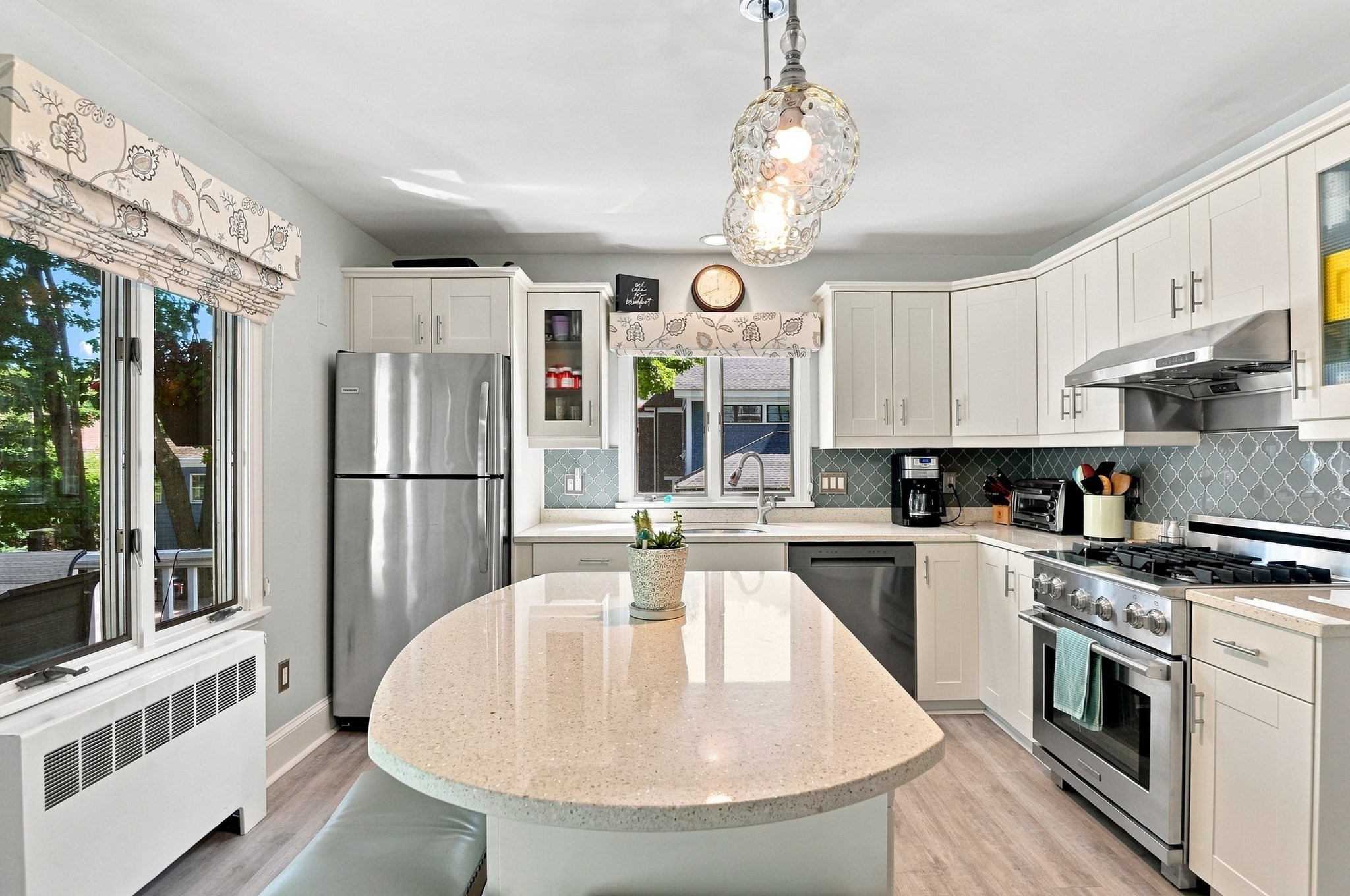 181 Cabot St # B Property Photo 5