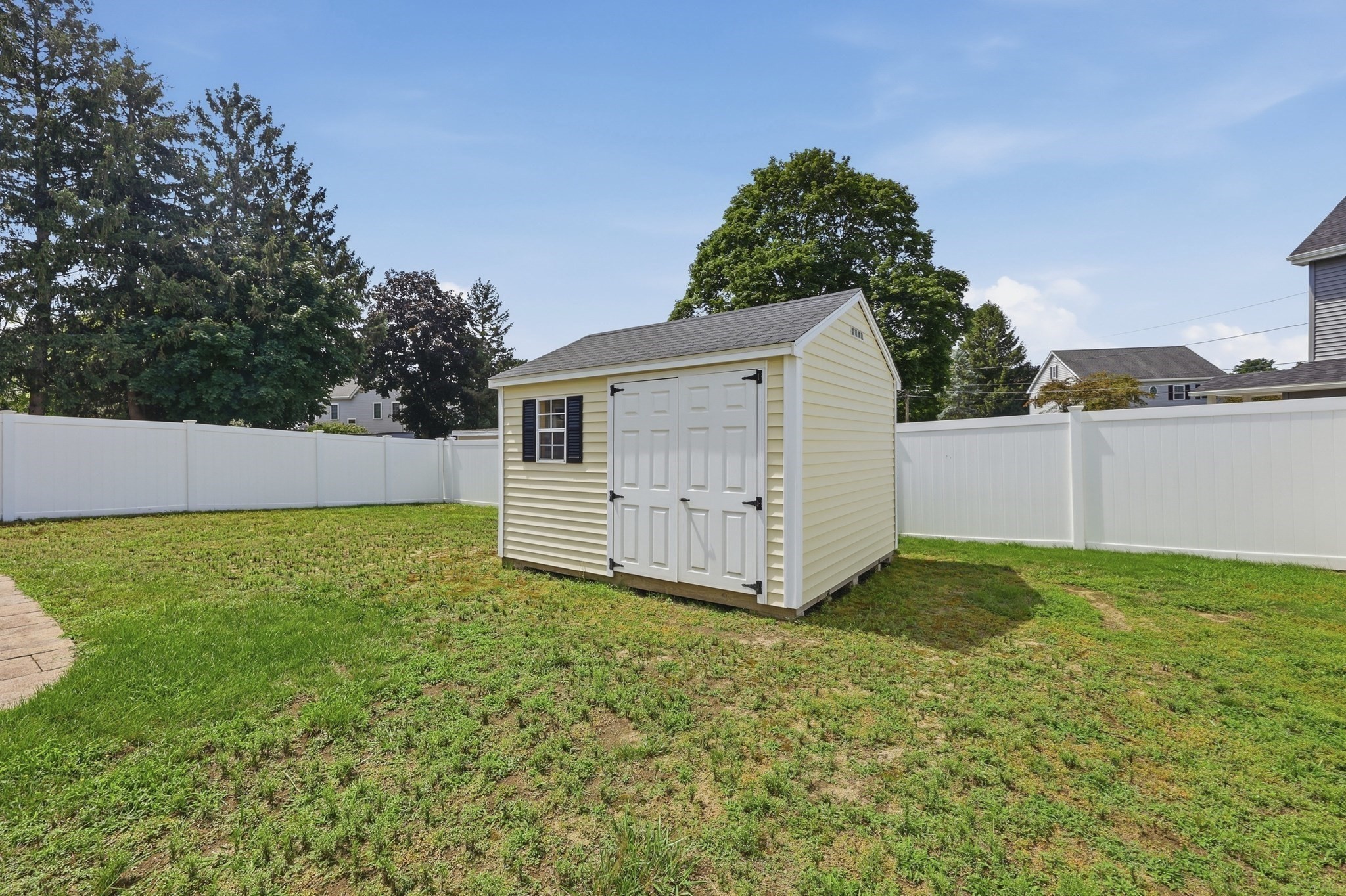 173 Bedford Rd # B Property Photo 28