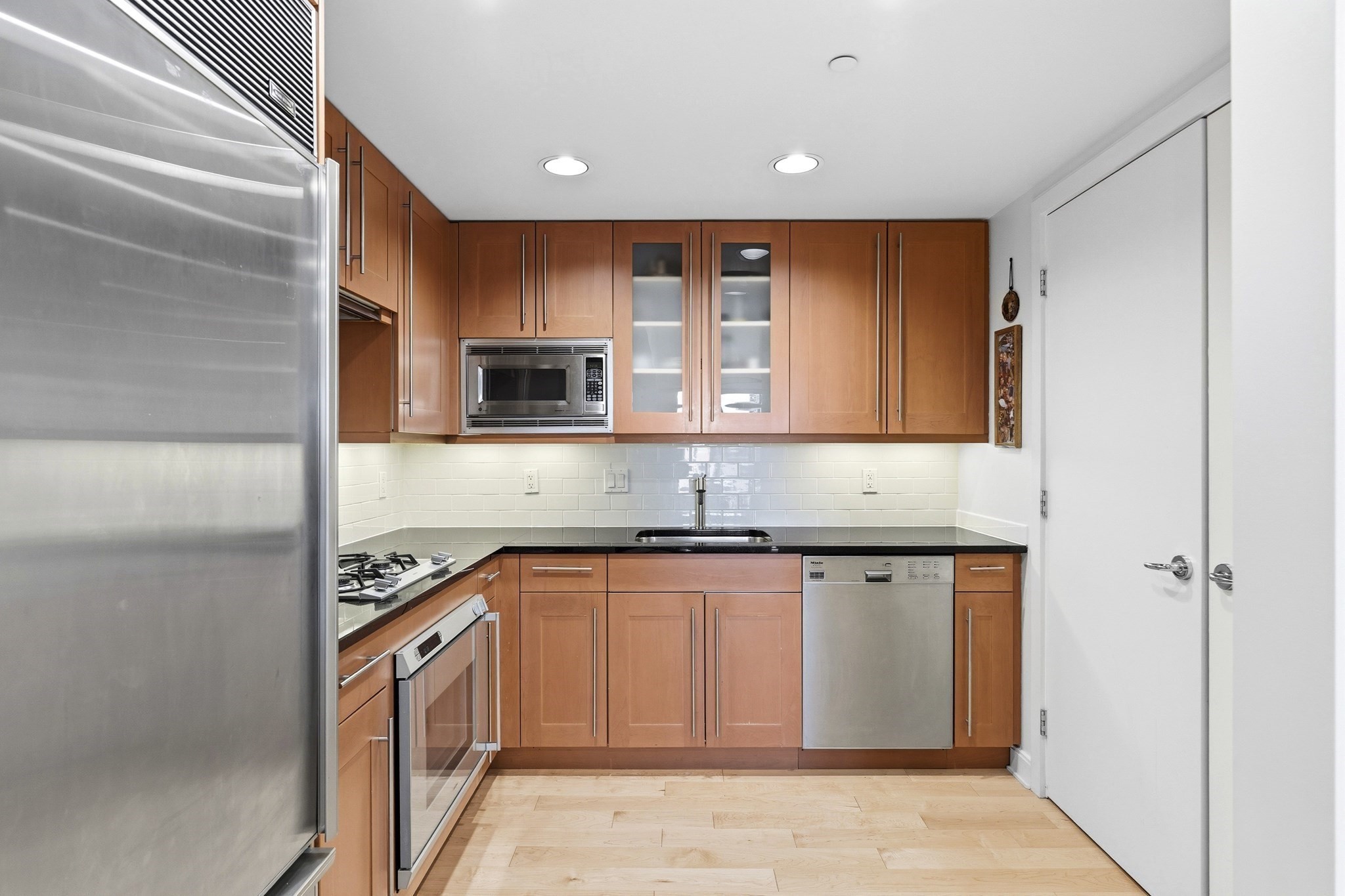 505 Tremont St # 613 Property Photo 6