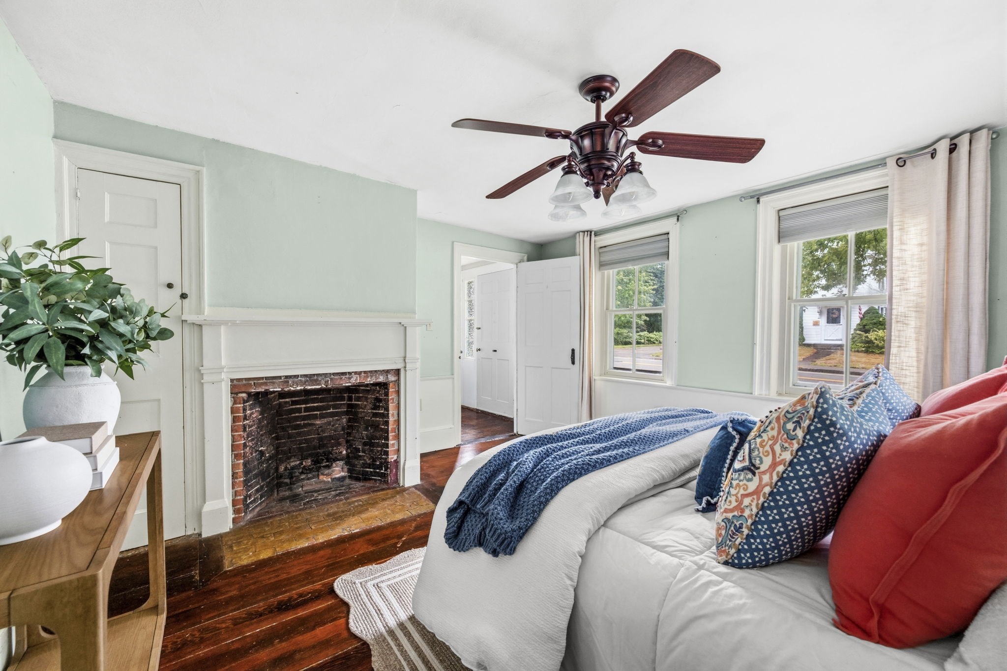 637 Union Street Property Photo 23
