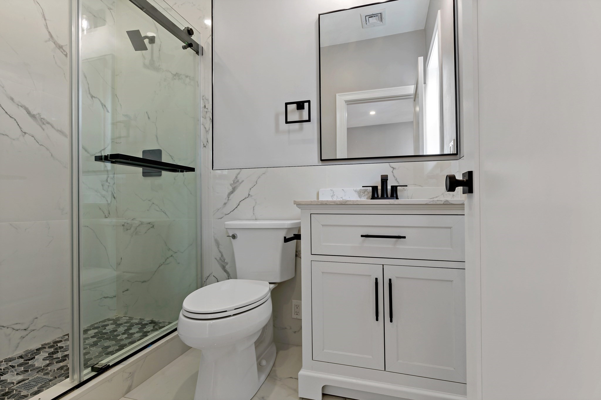 13 Langmaid Ave # 2 Property Photo 11