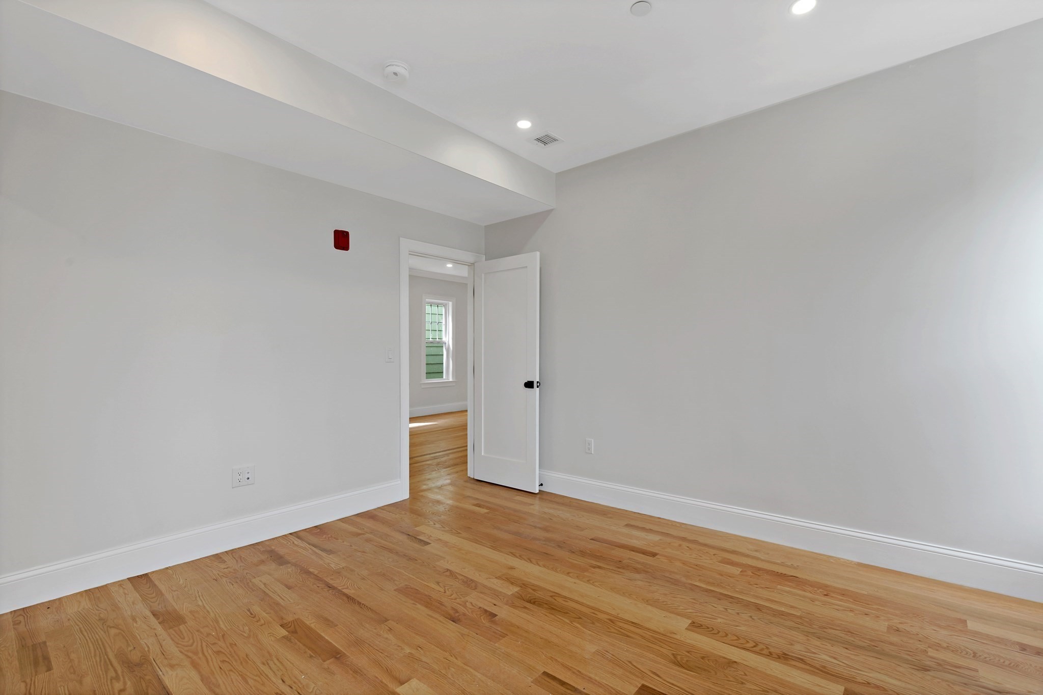 13 Langmaid Ave # 2 Property Photo 22