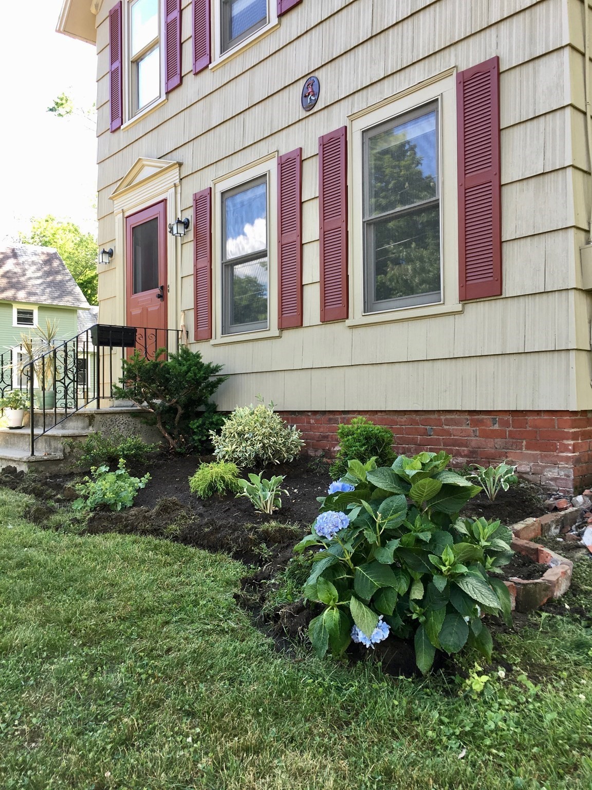 94 Meridian Street Property Photo 37