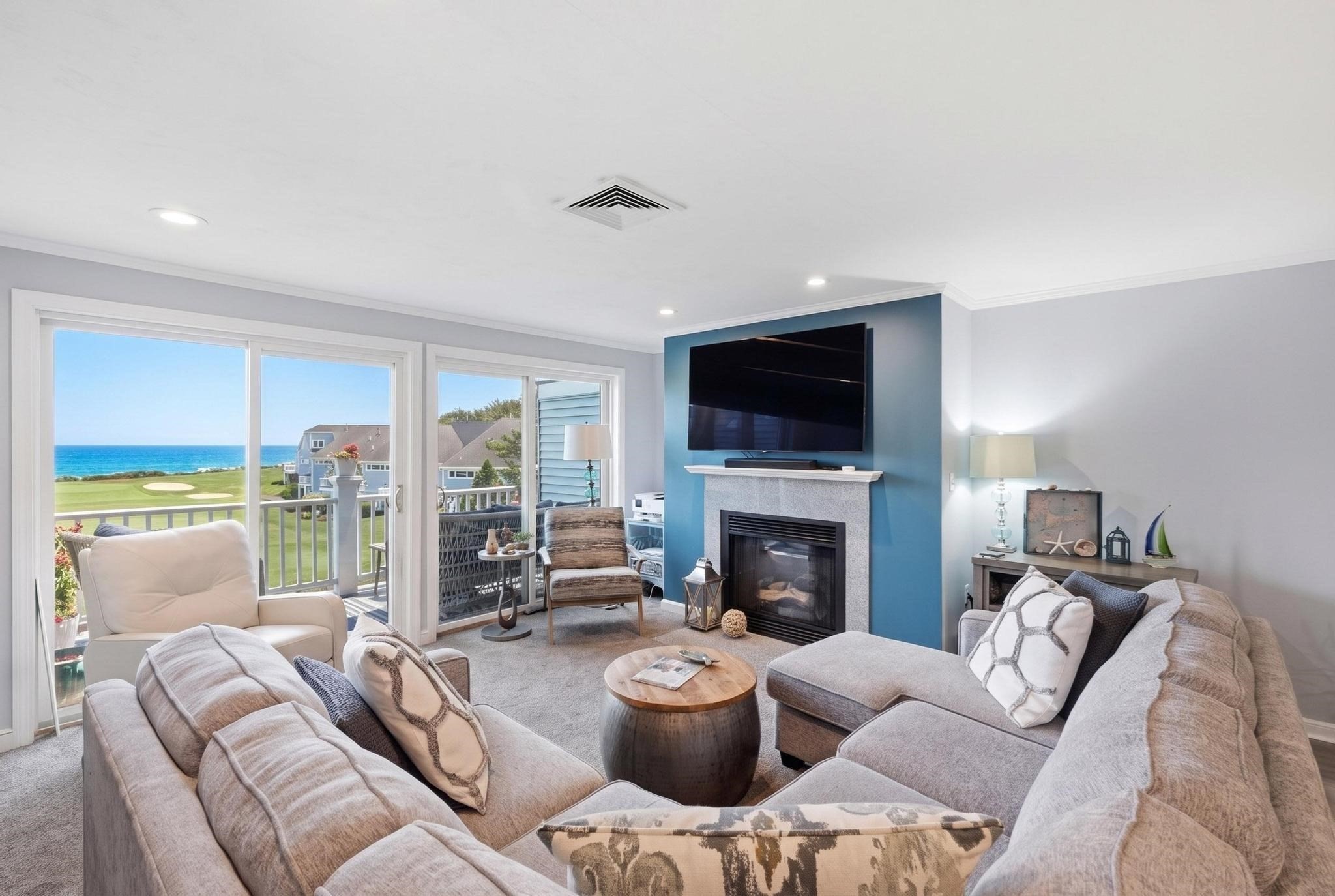 14 Sea Cliff Dr # 14 Property Photo 8