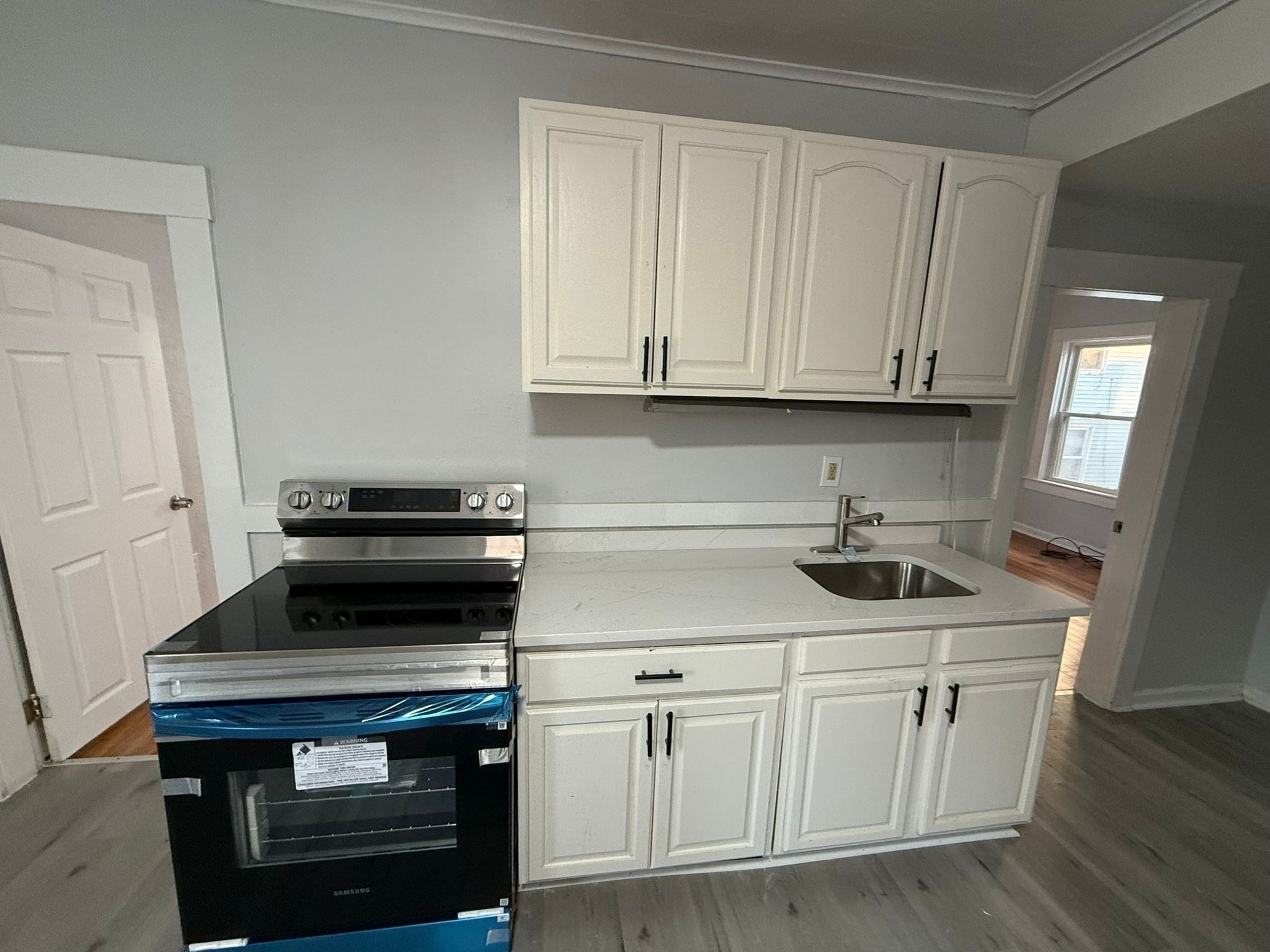 664 Main St Property Photo 24
