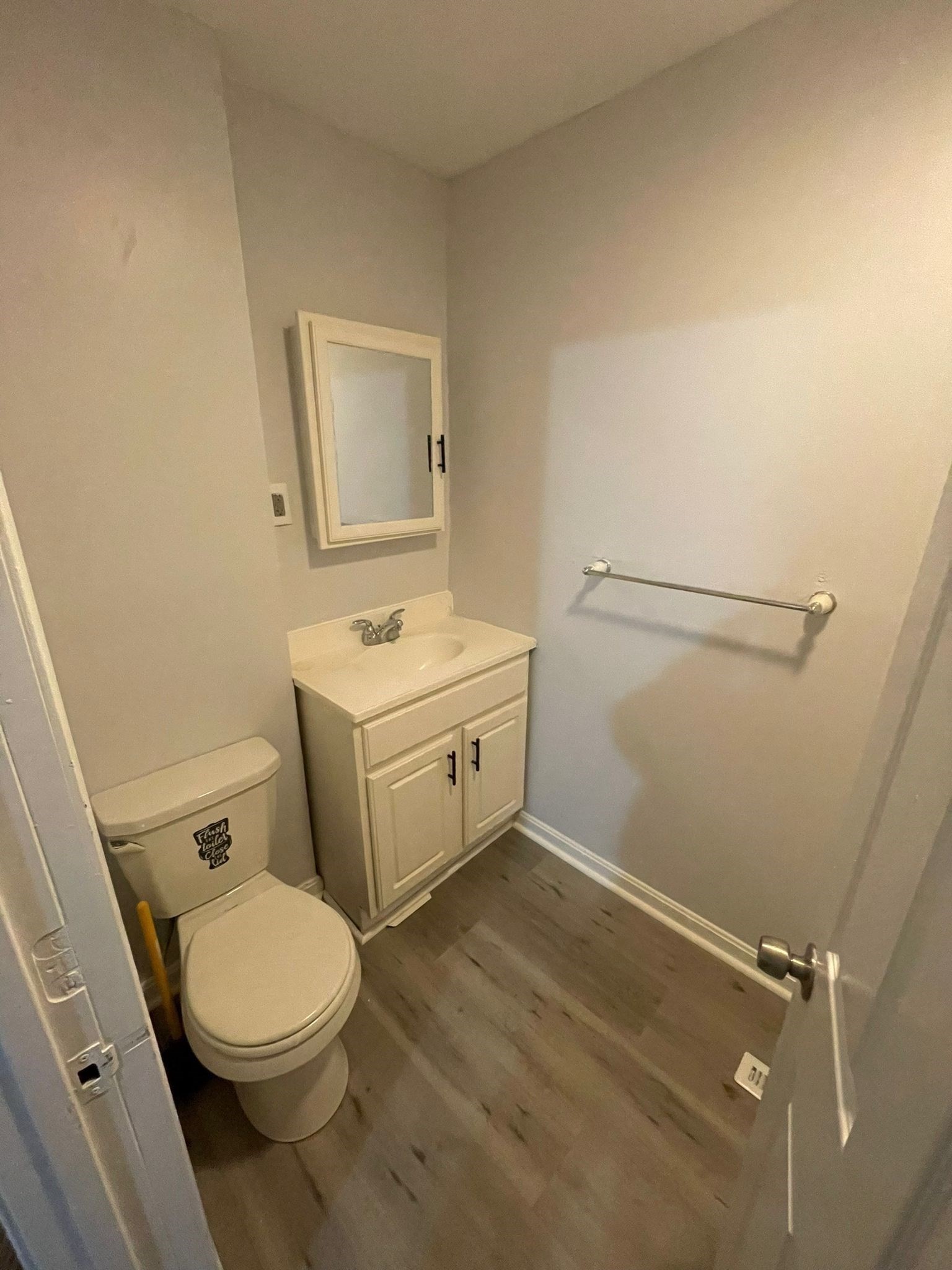 664 Main St Property Photo 26