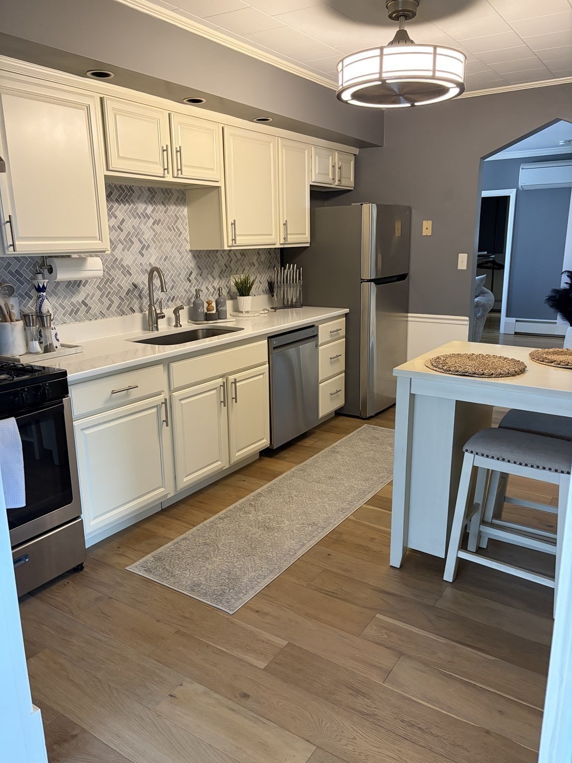 117 Last Street Property Photo 8