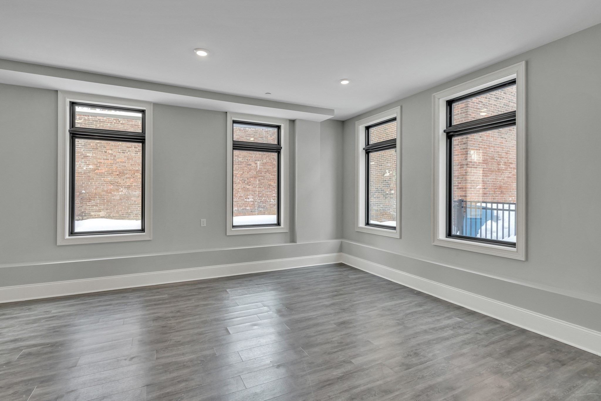 120 Brookside Ave Property Photo 21