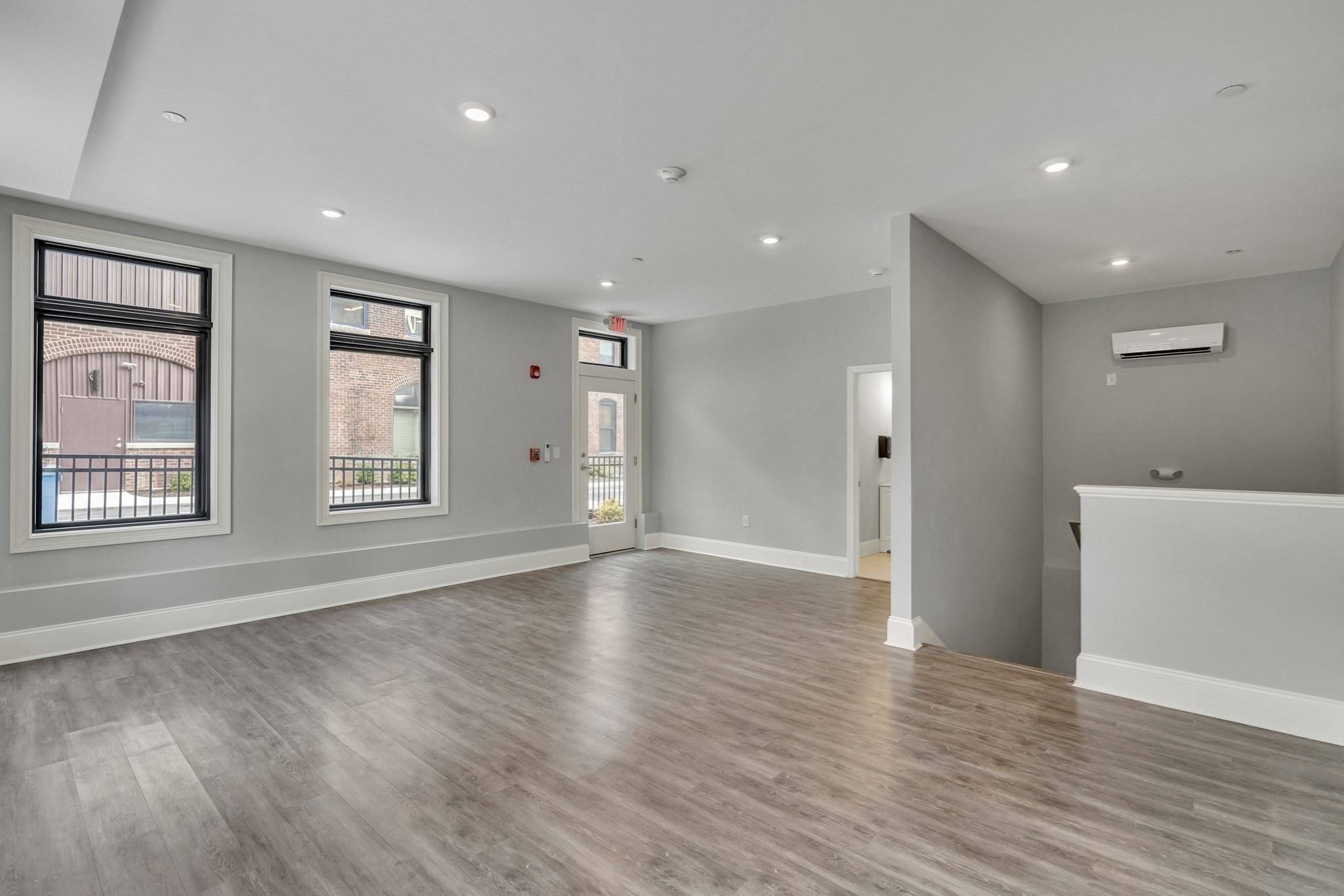 120 Brookside Ave Property Photo 23