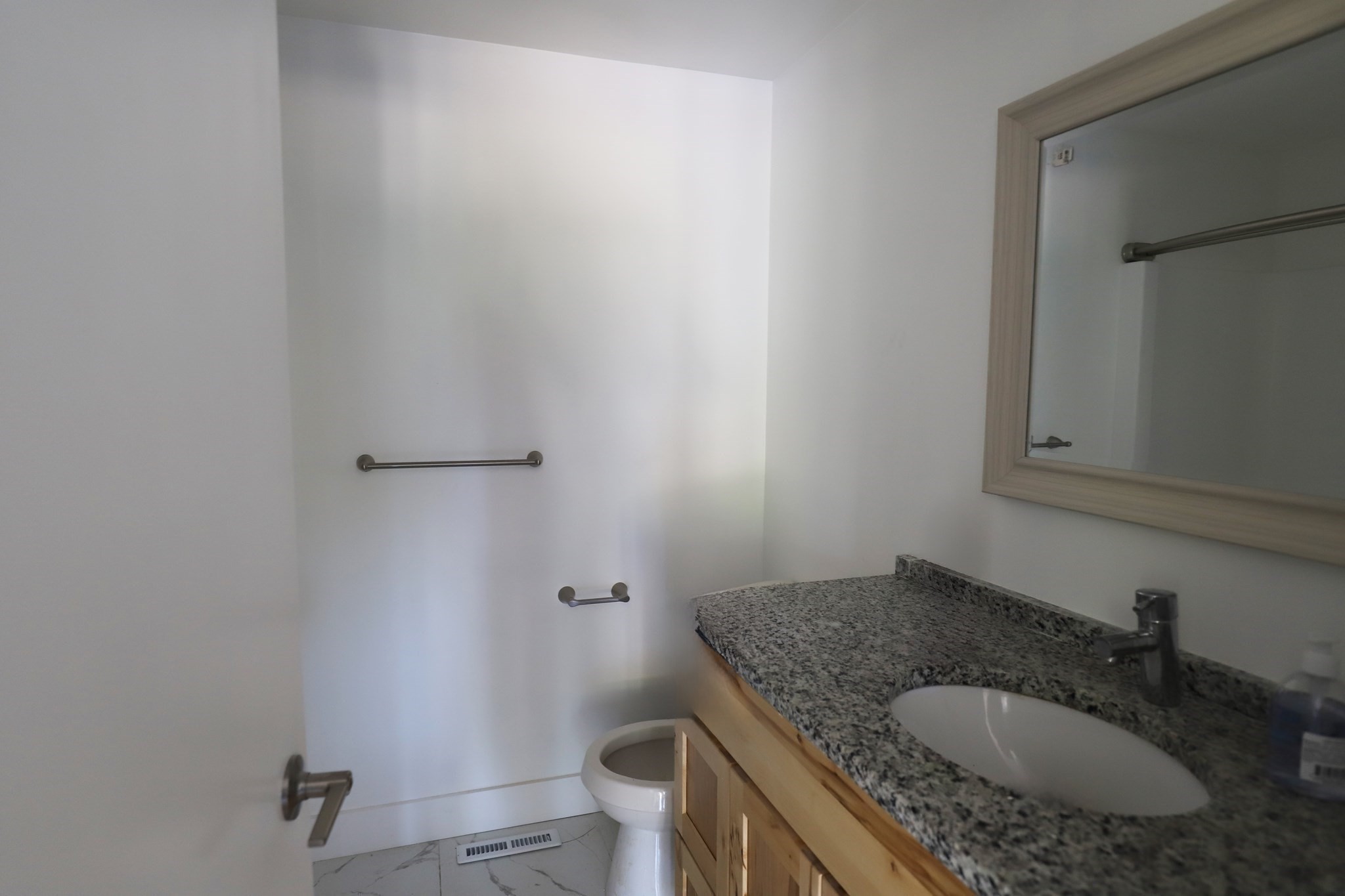 410 West Falmouth Hwy-rte 28a # 8 Property Photo 6