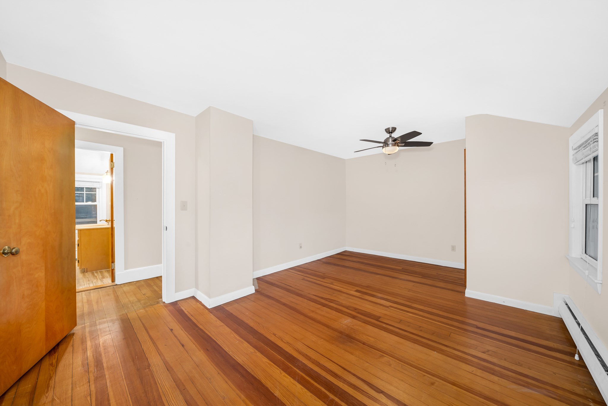 60 S New St Property Photo 18
