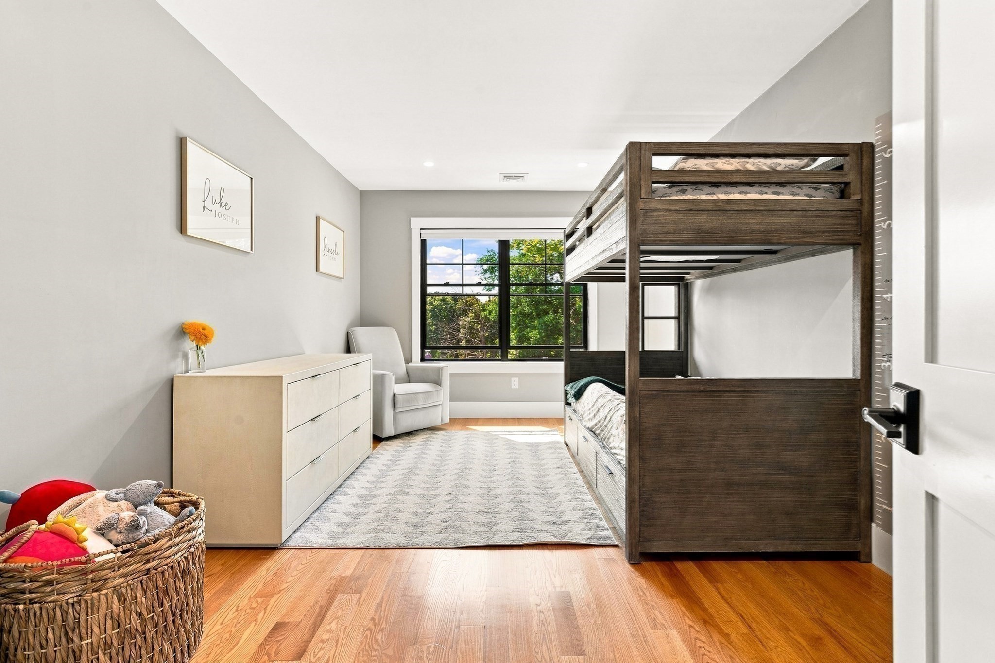 11 Locke St Property Photo 10