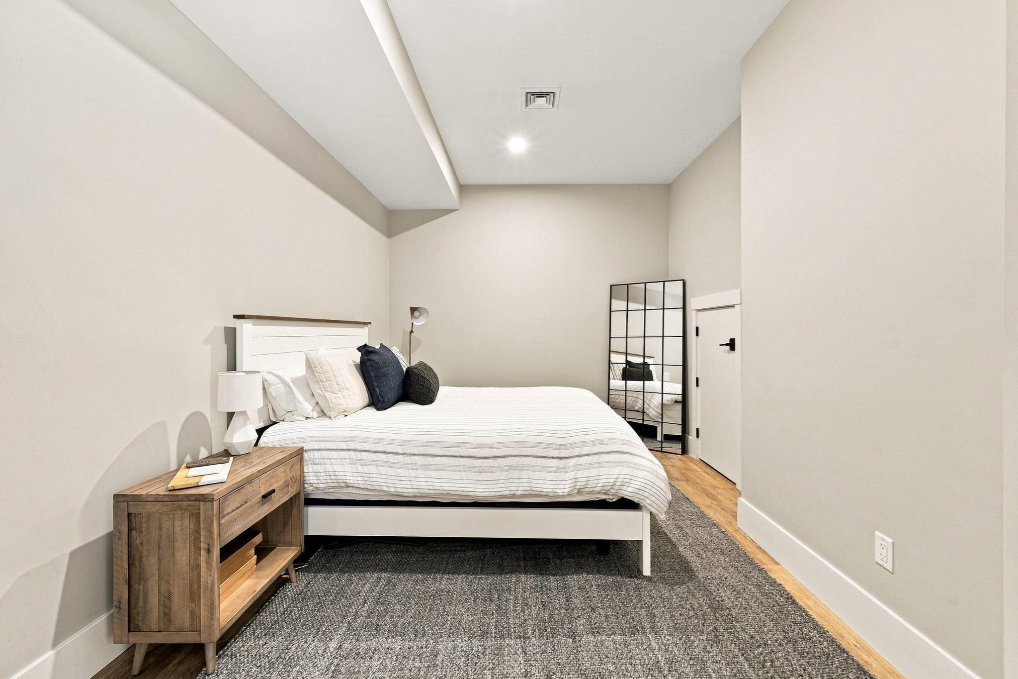 11 Locke St Property Photo 19
