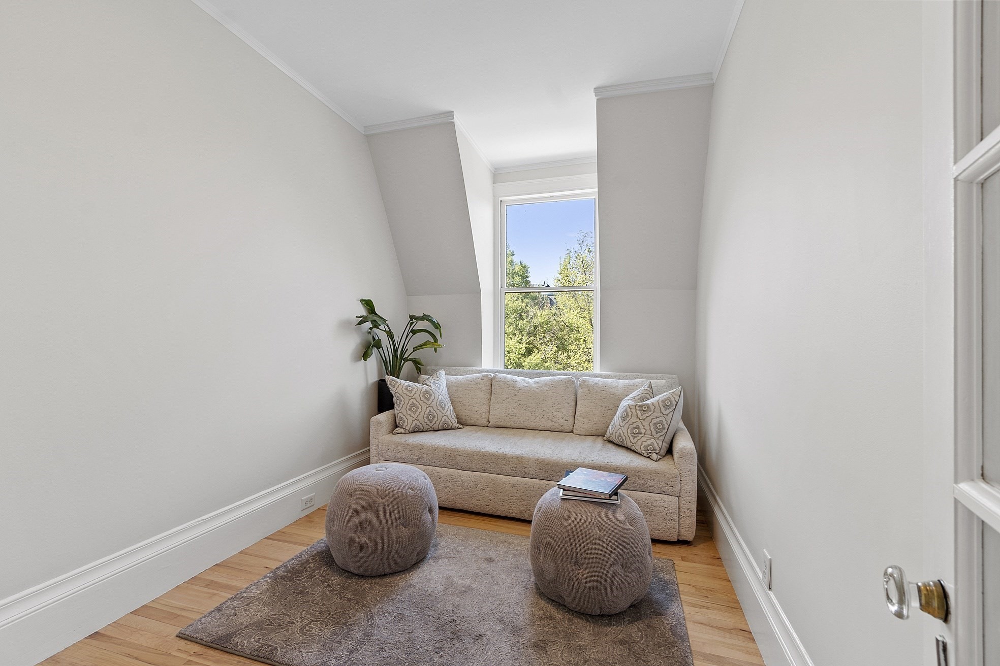 178 Commonwealth # 7 Property Photo 12