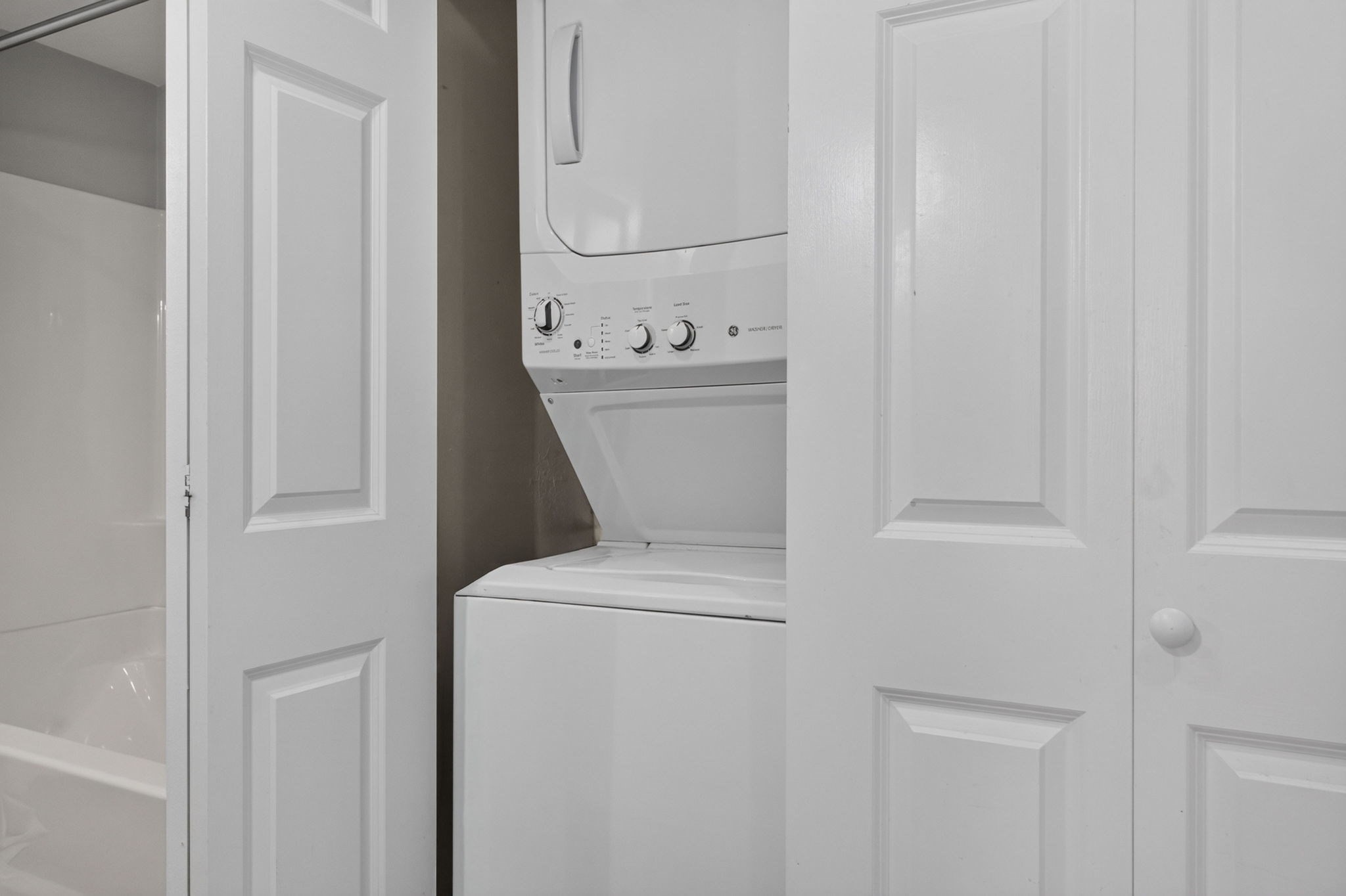 395 Pond St Property Photo 15