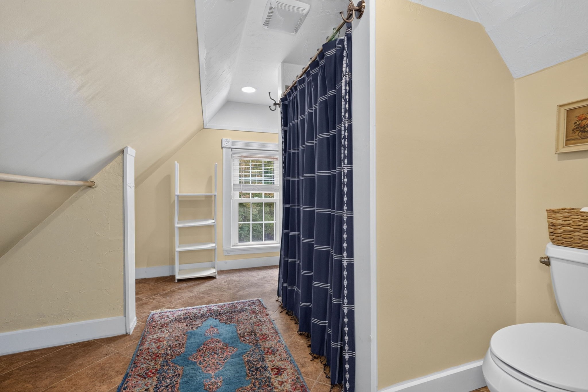 395 Pond St Property Photo 22