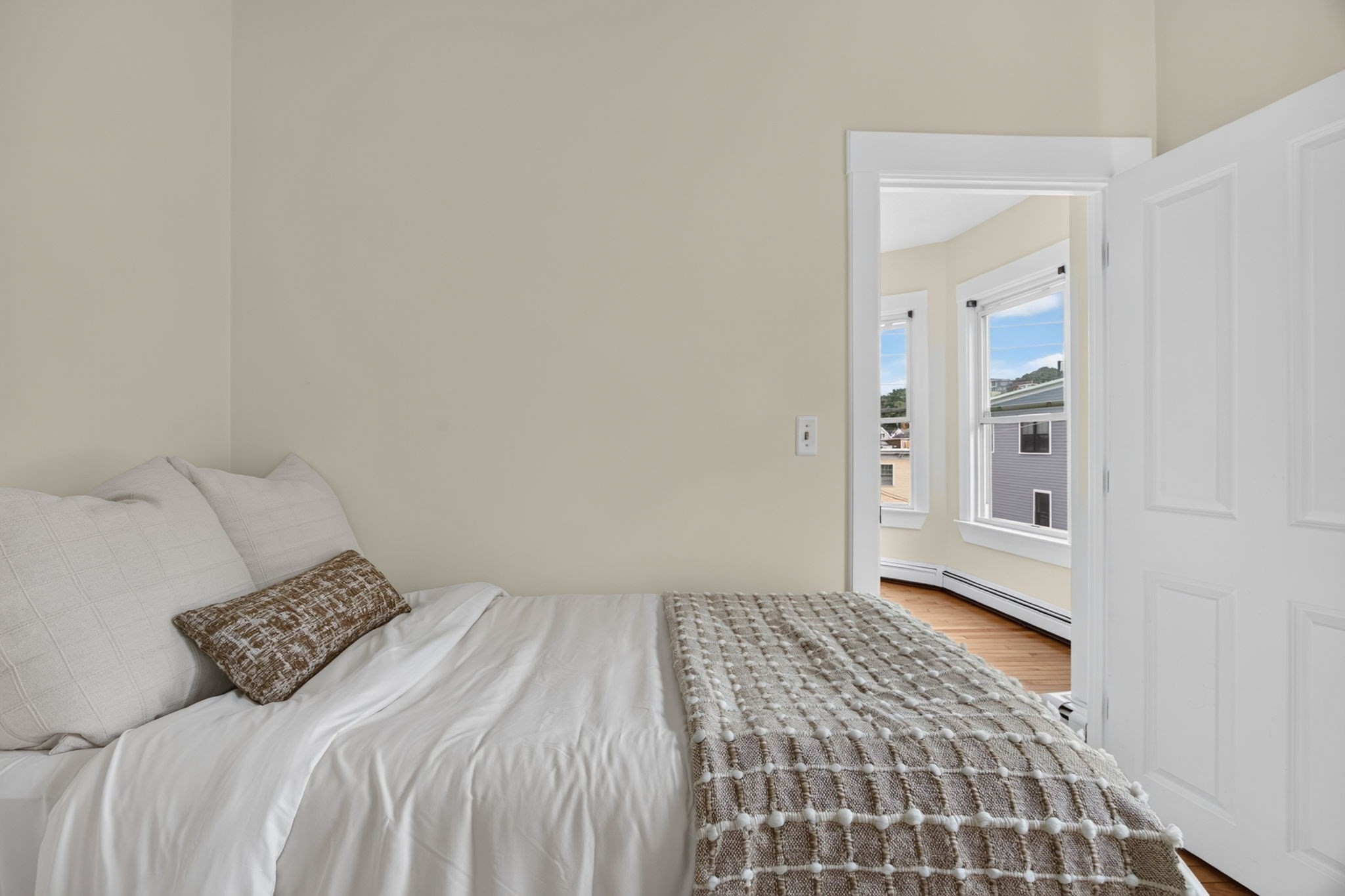 118 High # 9 Property Photo 12