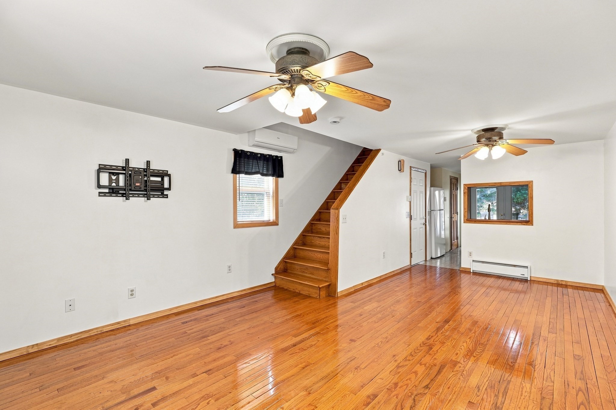 29-a Chilmark Street Property Photo 8