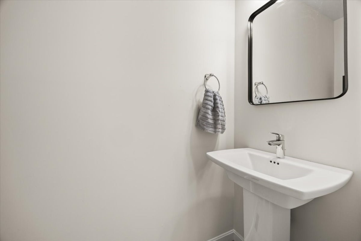 18 Oxbow Rd # 1 Property Photo 22