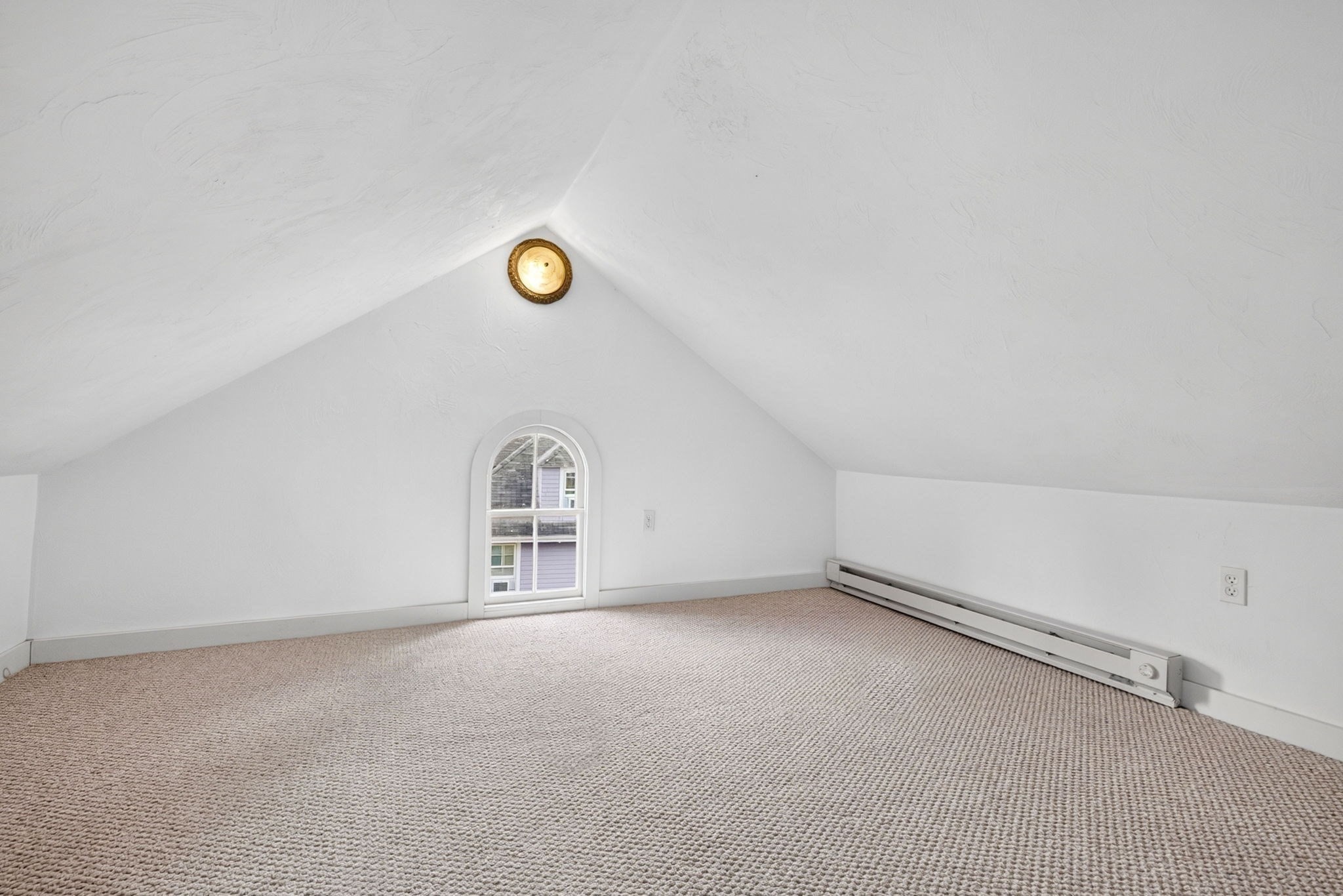 122 W Wyoming Ave # C Property Photo 13