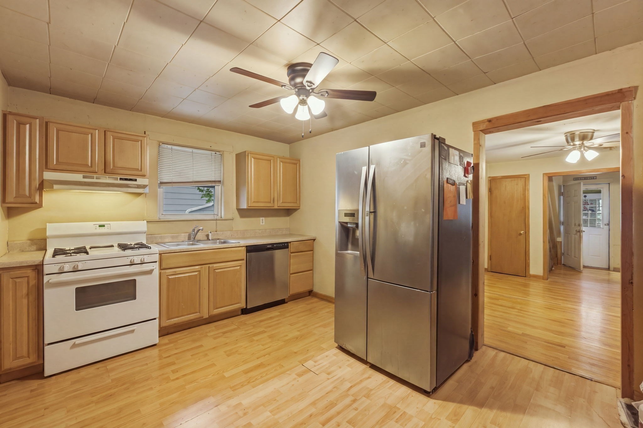 431 Broadway Property Photo 13