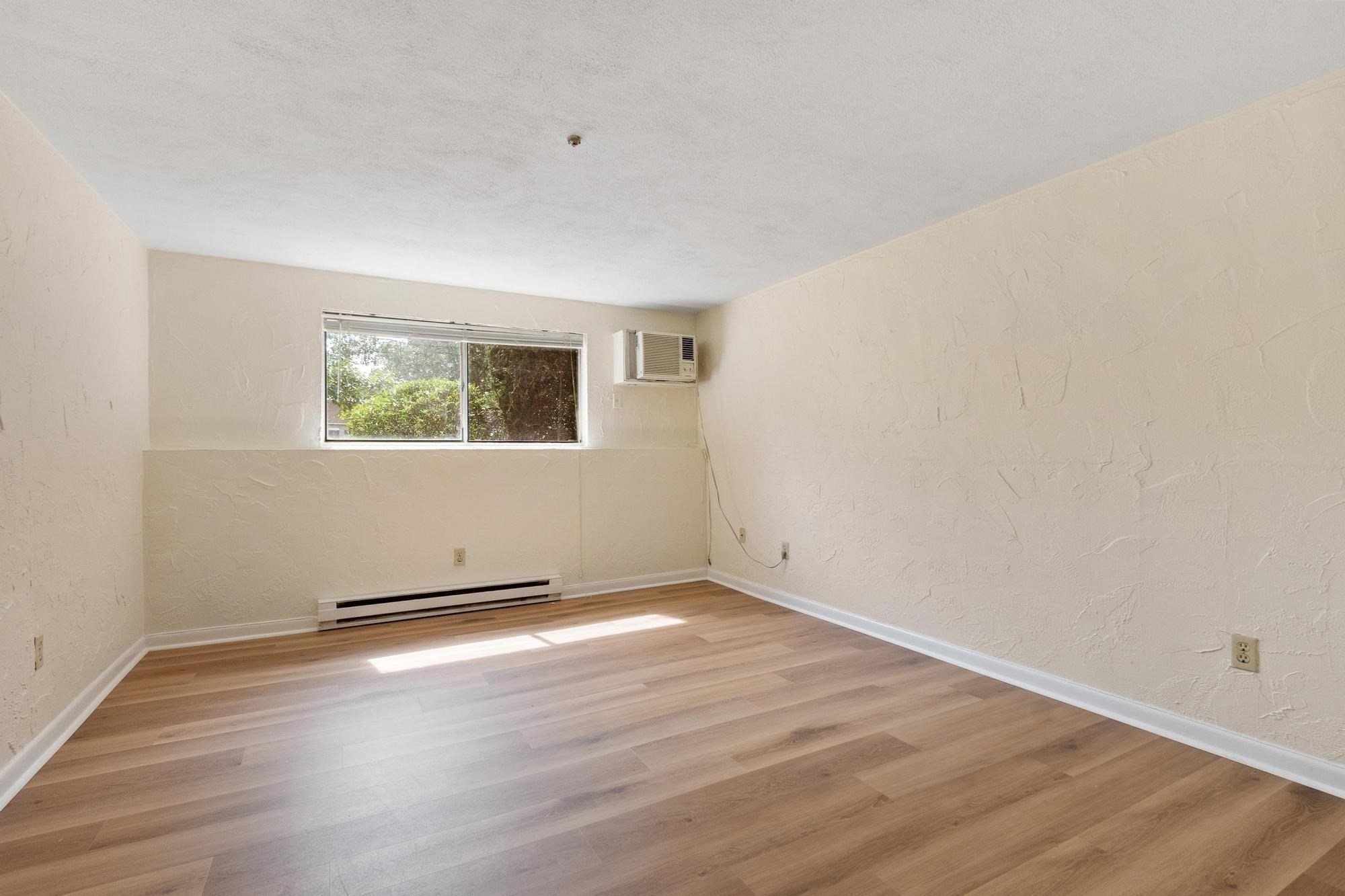 196 Swanson # 501 Property Photo 5