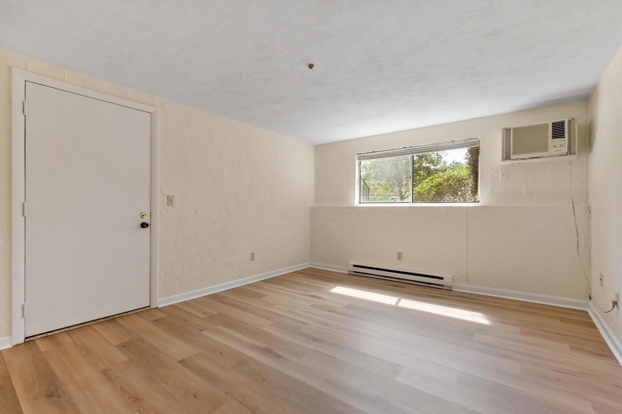 196 Swanson # 501 Property Photo 6