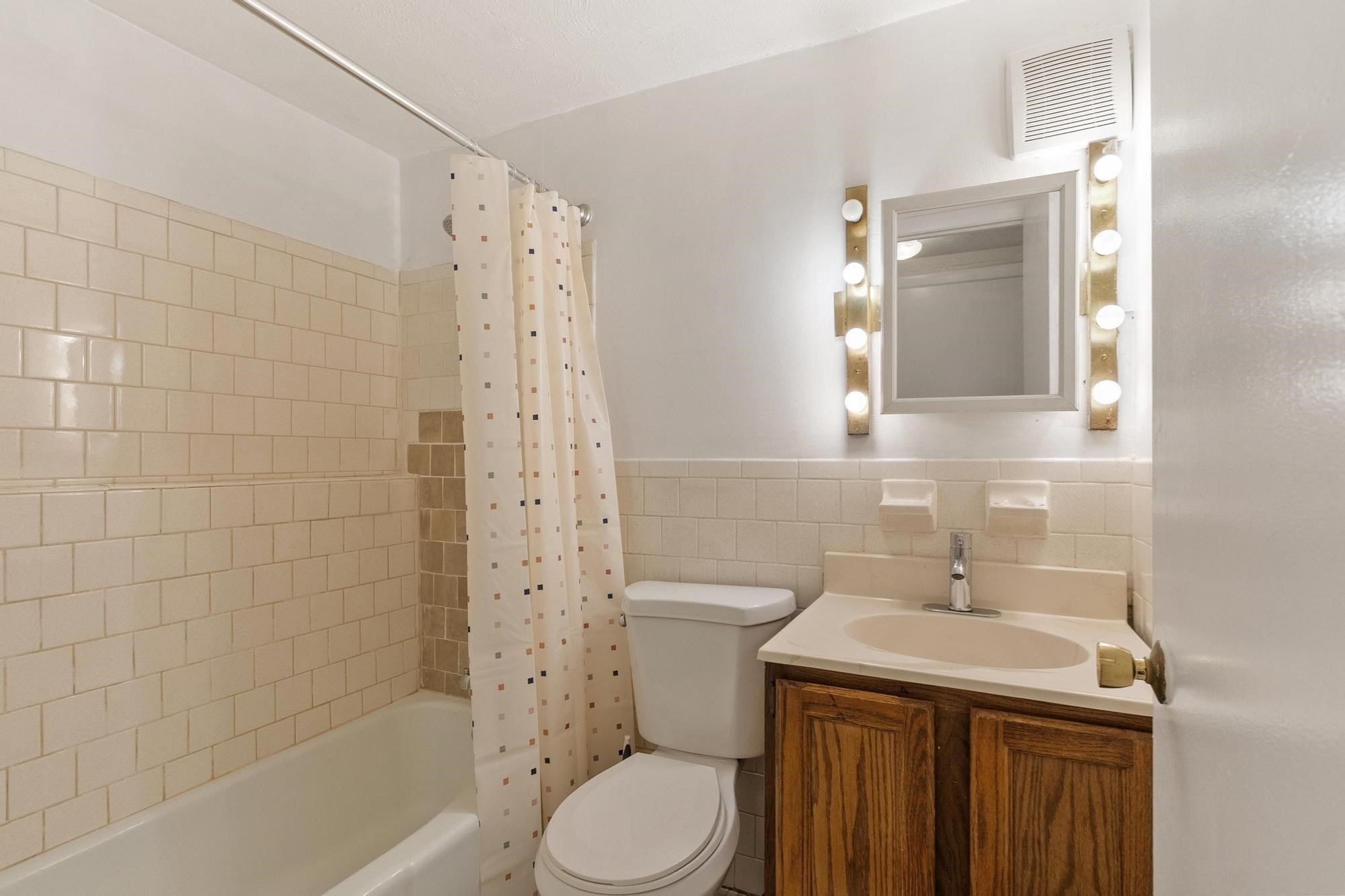 196 Swanson # 501 Property Photo 16