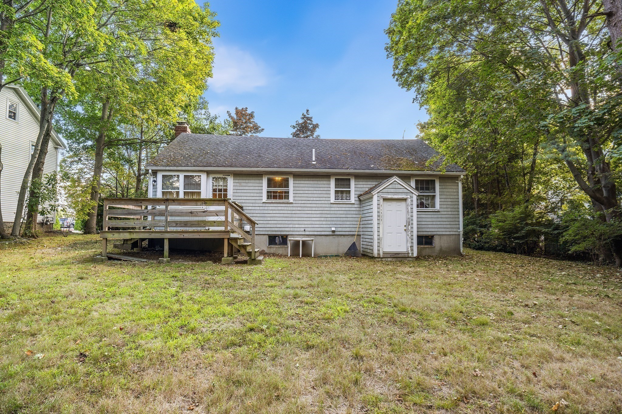 41 Academy Ave Property Photo 18
