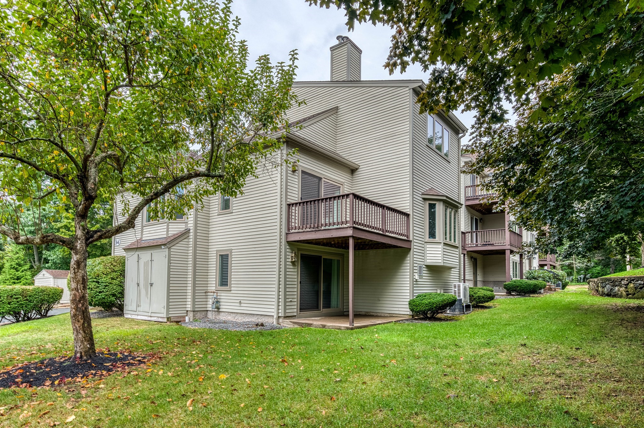 64 Maple St # A Property Photo 34